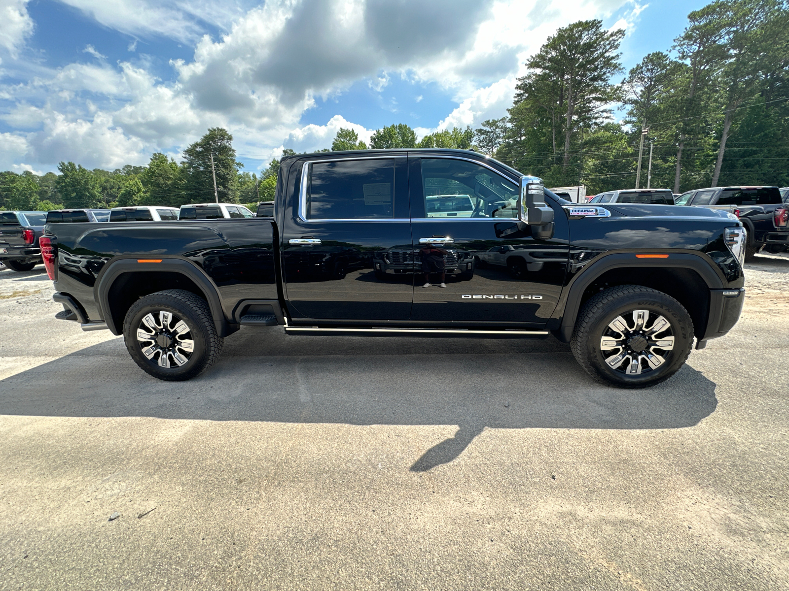 2024 GMC Sierra 2500HD Denali 5