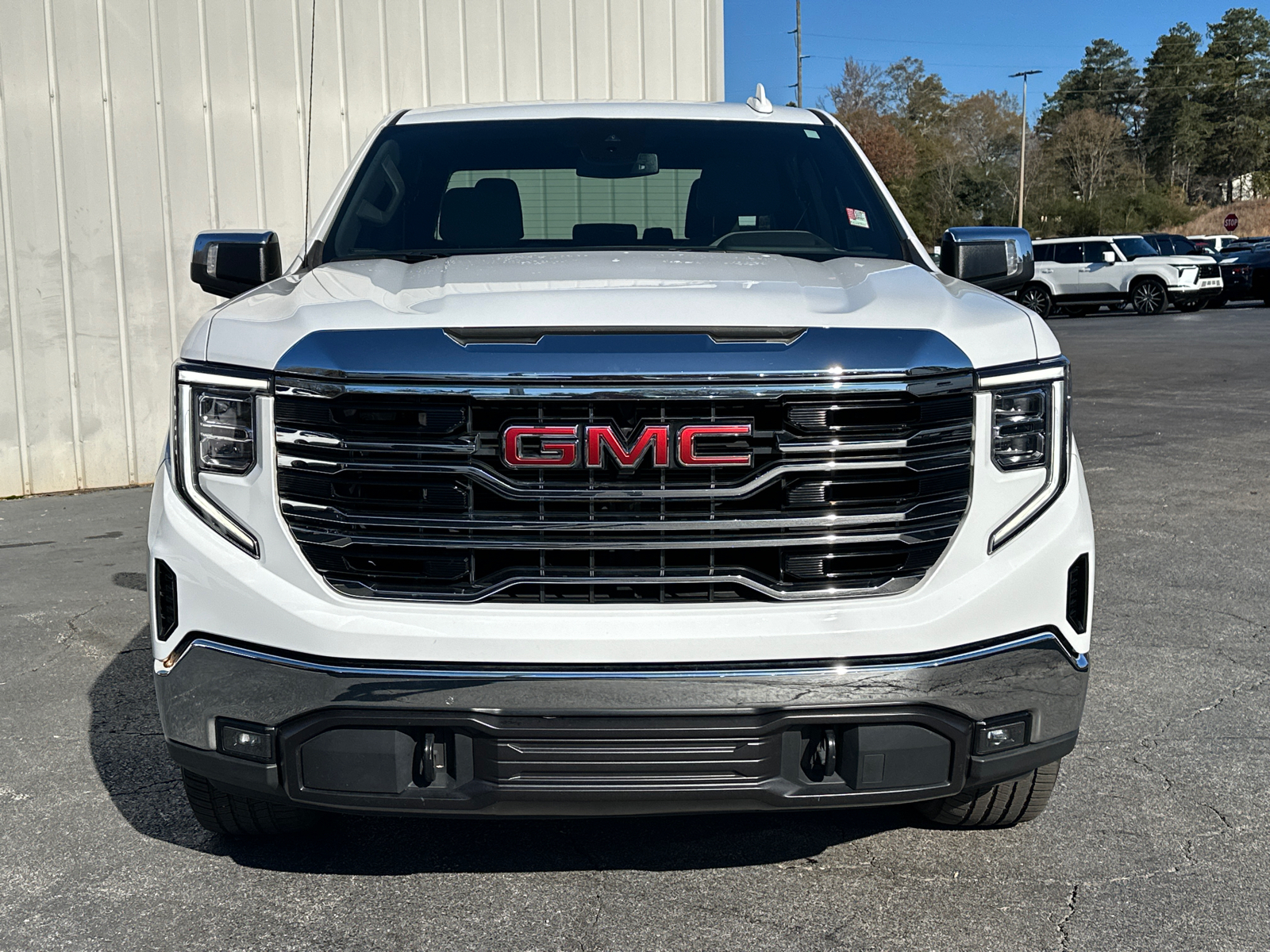 2023 GMC Sierra 1500 SLT 4