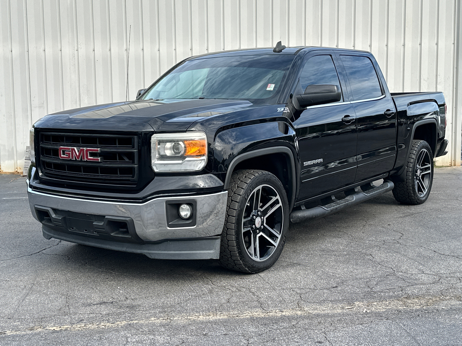 2015 GMC Sierra 1500 SLE 2