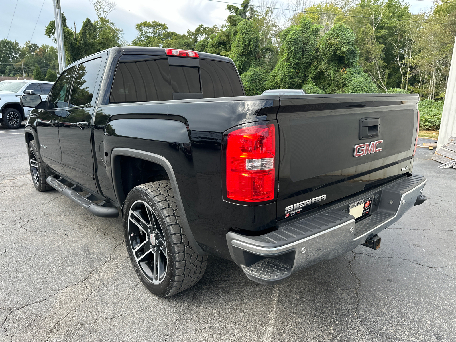 2015 GMC Sierra 1500 SLE 8