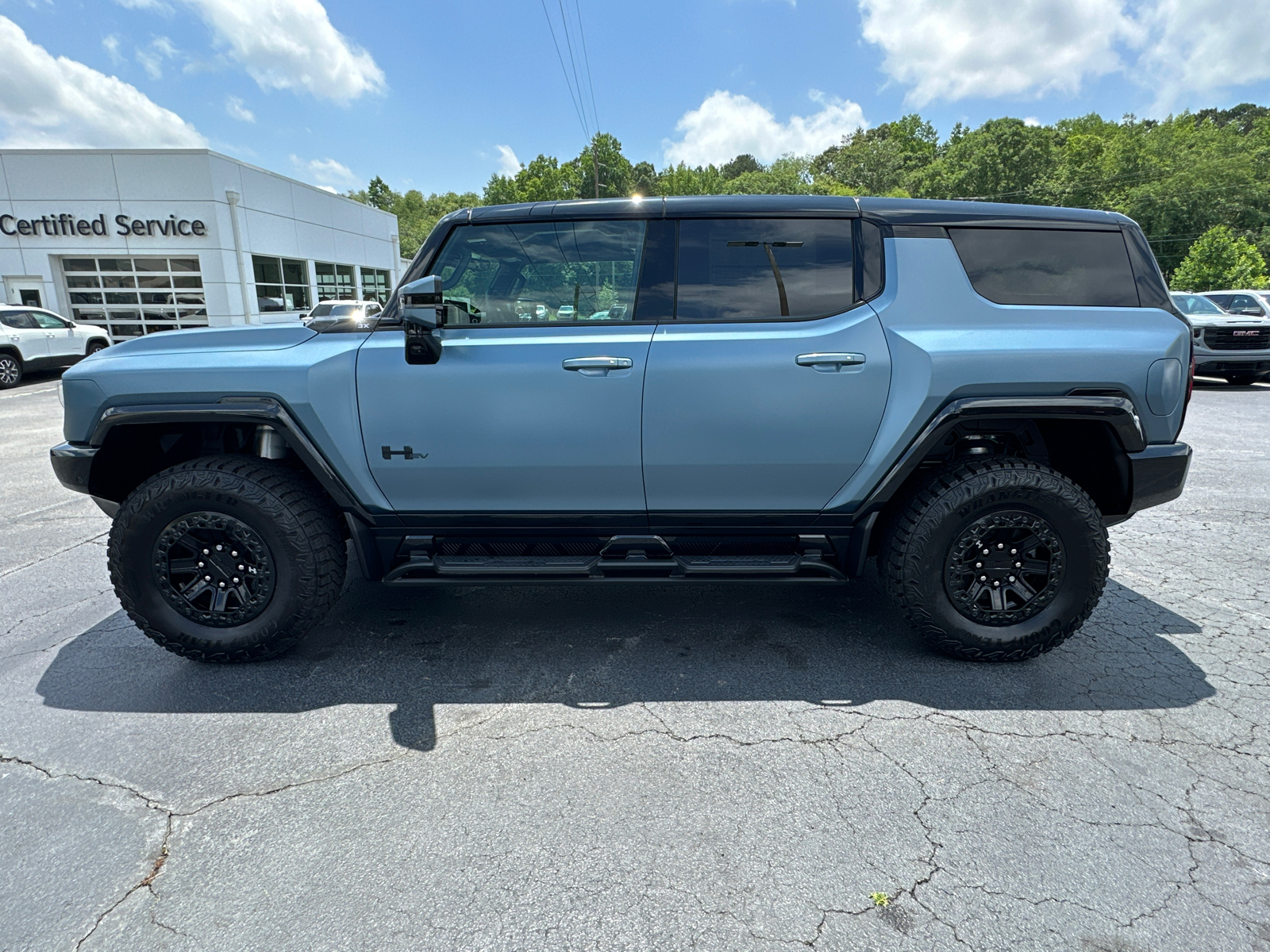 2024 GMC Hummer EV SUV 3X 9