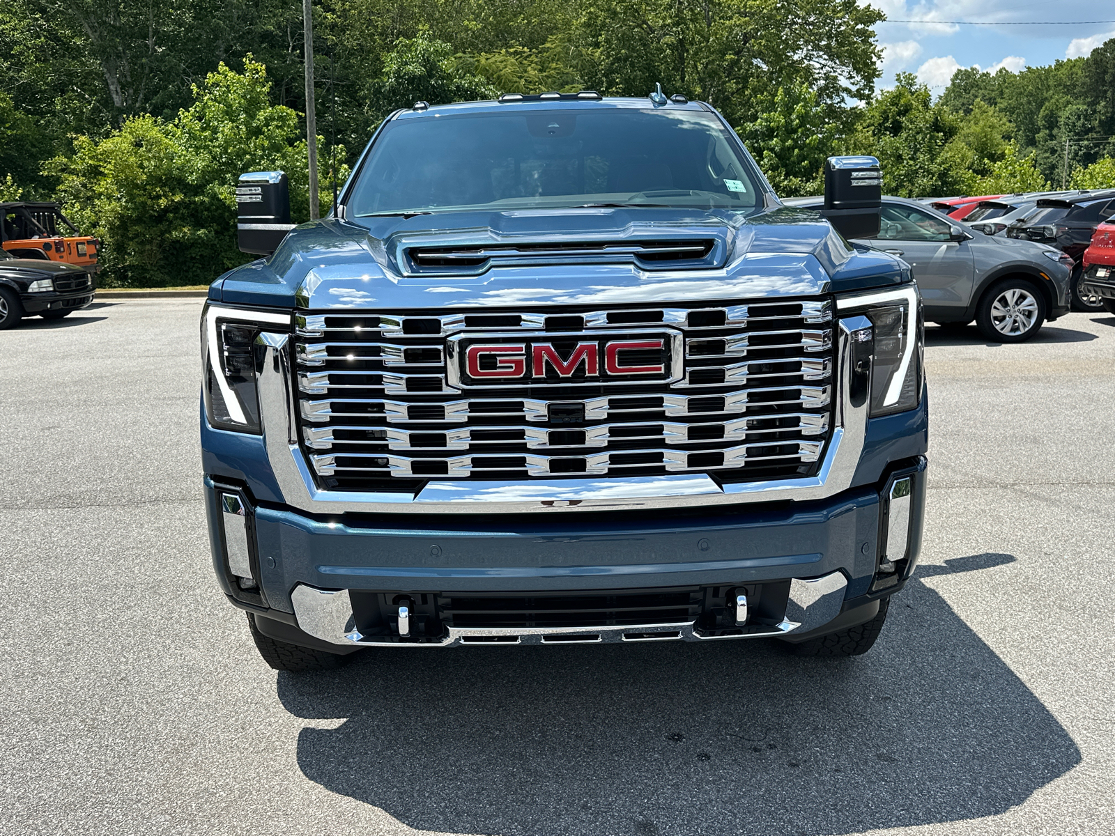 2024 GMC Sierra 2500HD Denali 3