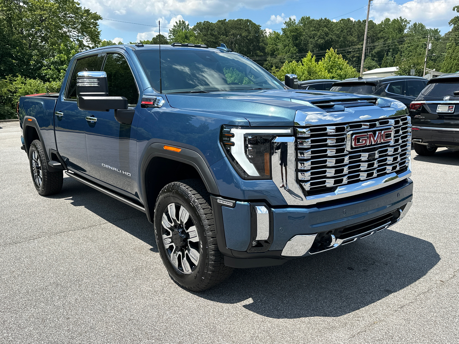 2024 GMC Sierra 2500HD Denali 4