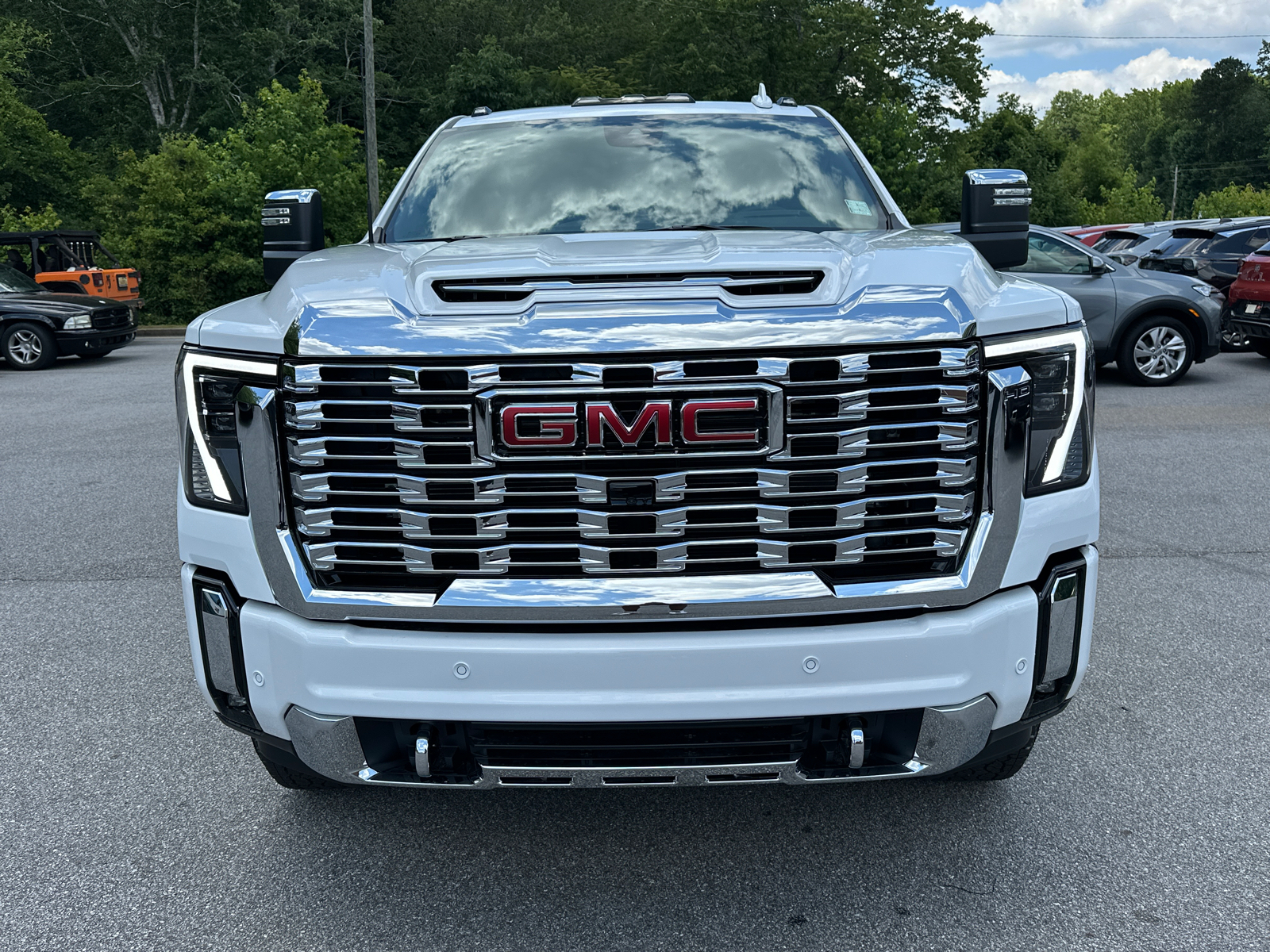 2024 GMC Sierra 2500HD Denali 3