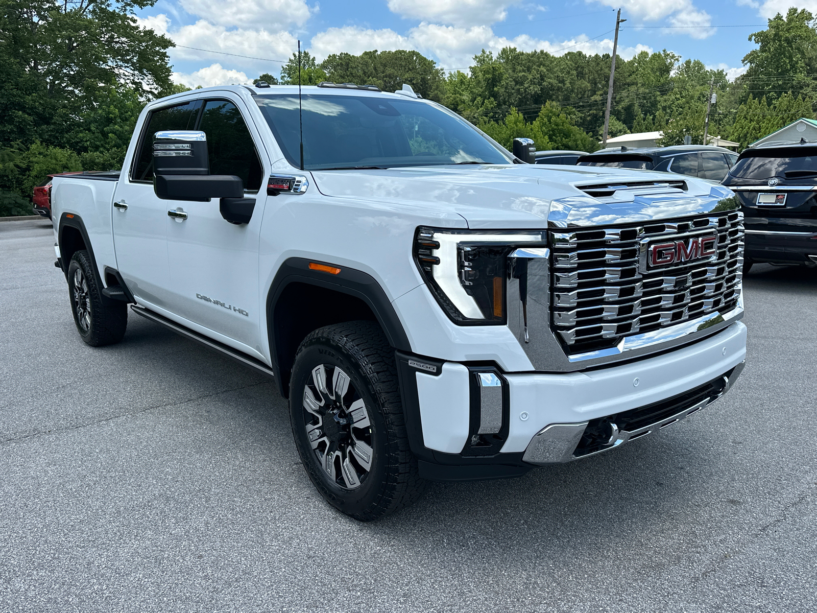 2024 GMC Sierra 2500HD Denali 4