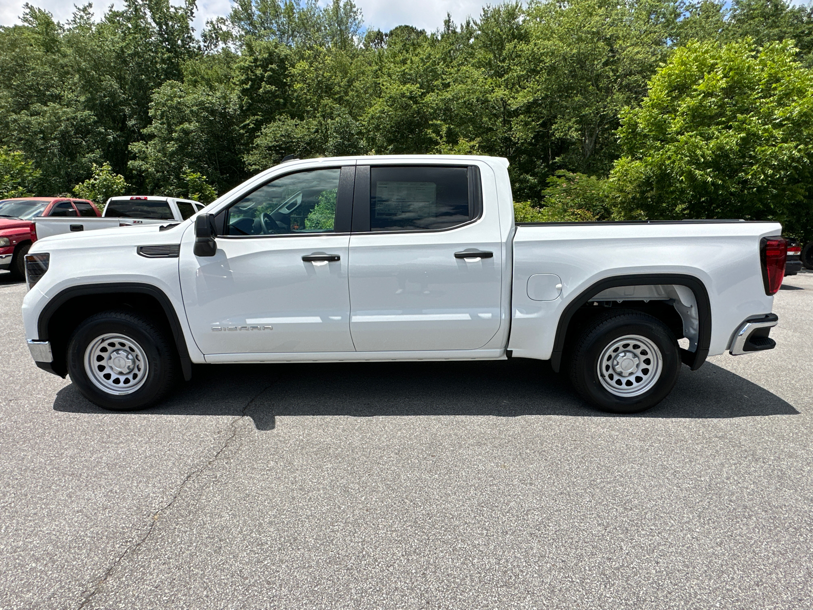 2024 GMC Sierra 1500 Pro 9