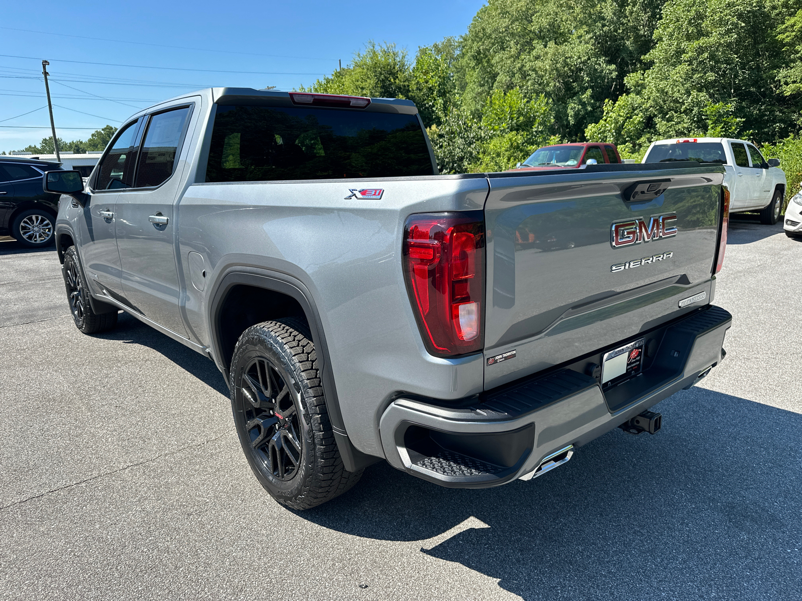 2024 GMC Sierra 1500 Elevation 8