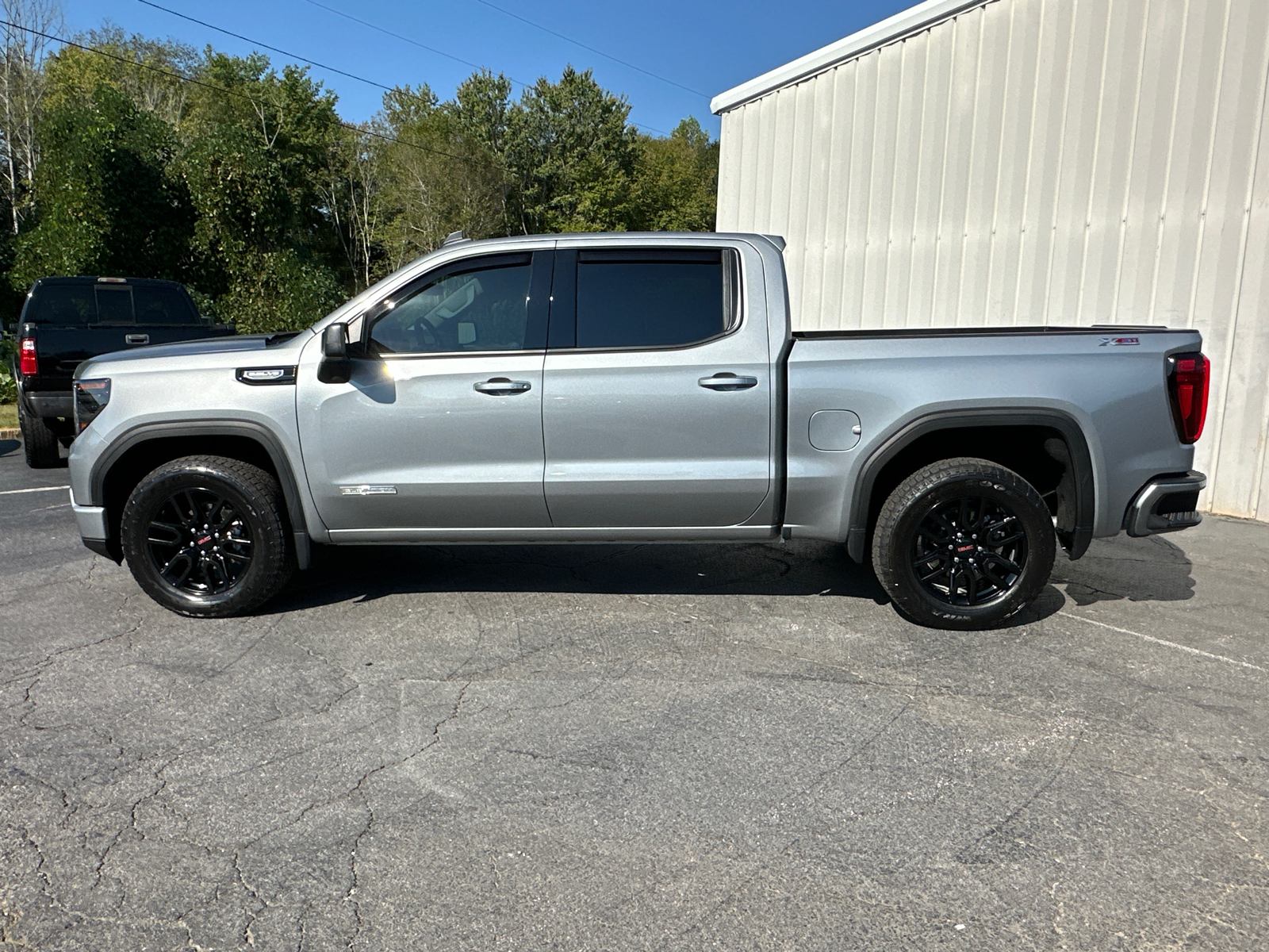 2024 GMC Sierra 1500 Elevation 9