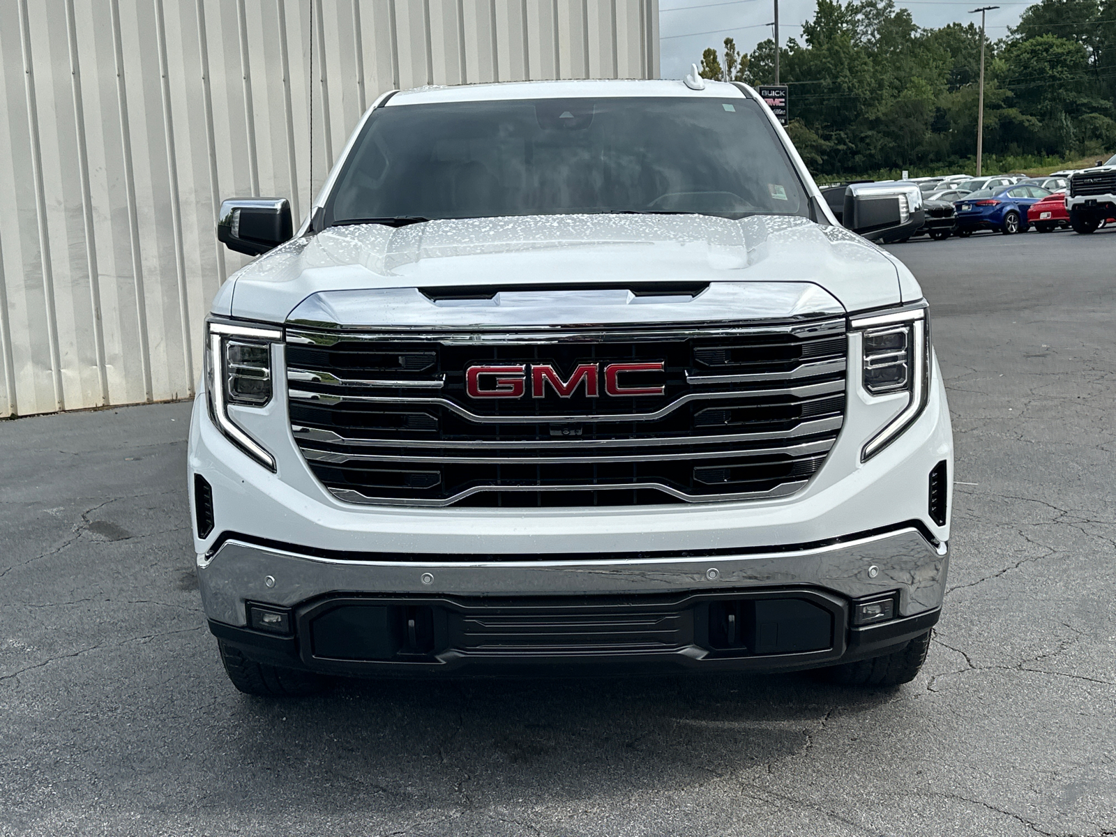 2022 GMC Sierra 1500 SLT 3