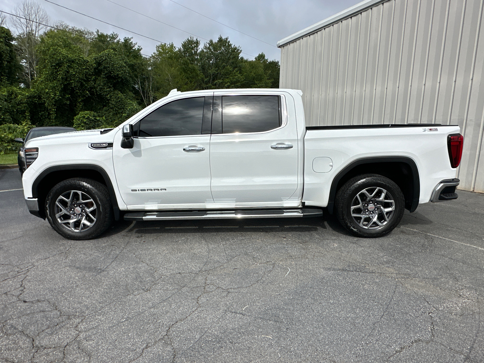 2022 GMC Sierra 1500 SLT 9