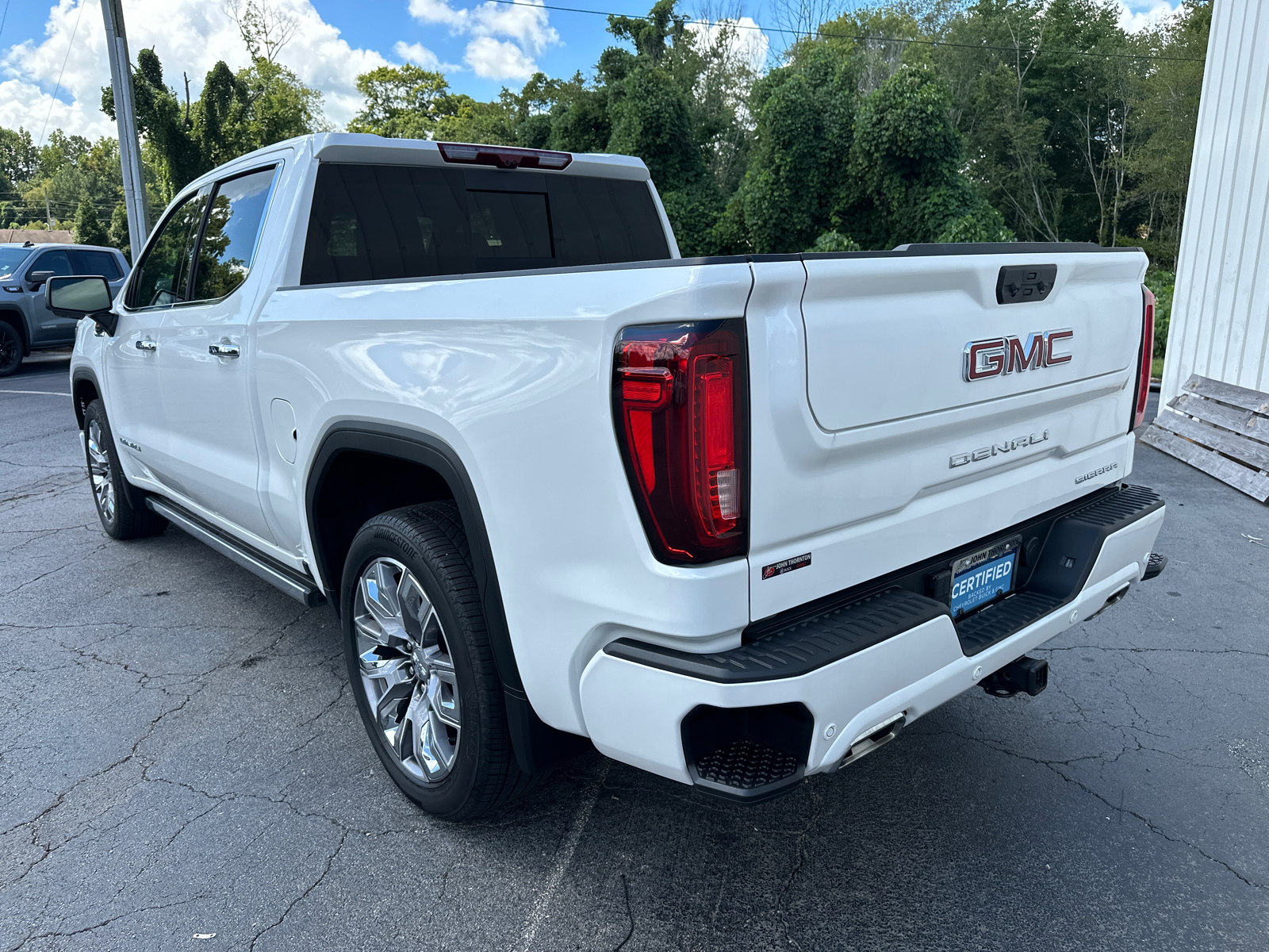 2024 GMC Sierra 1500 Denali 8