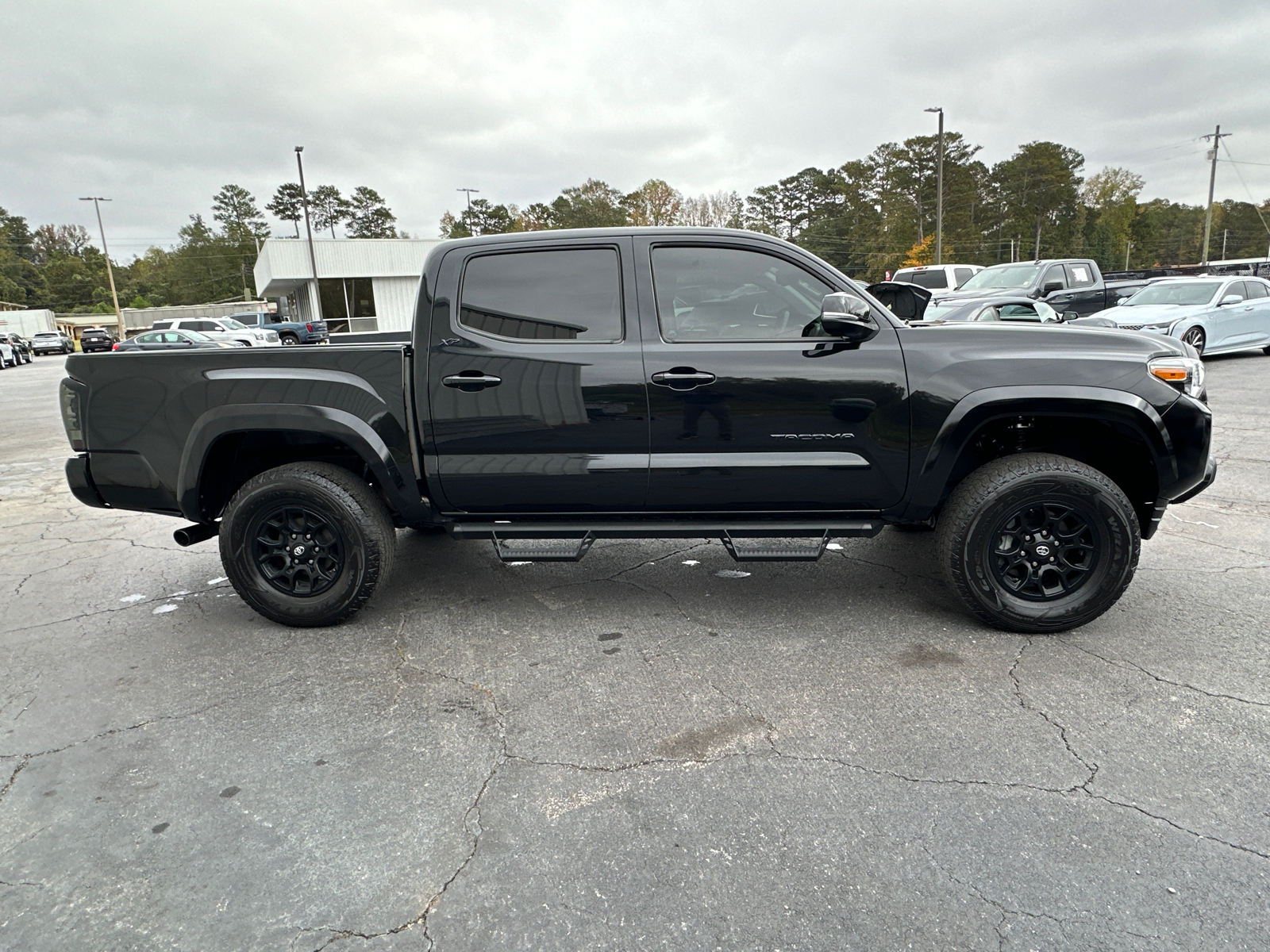 2022 Toyota Tacoma SR5 6