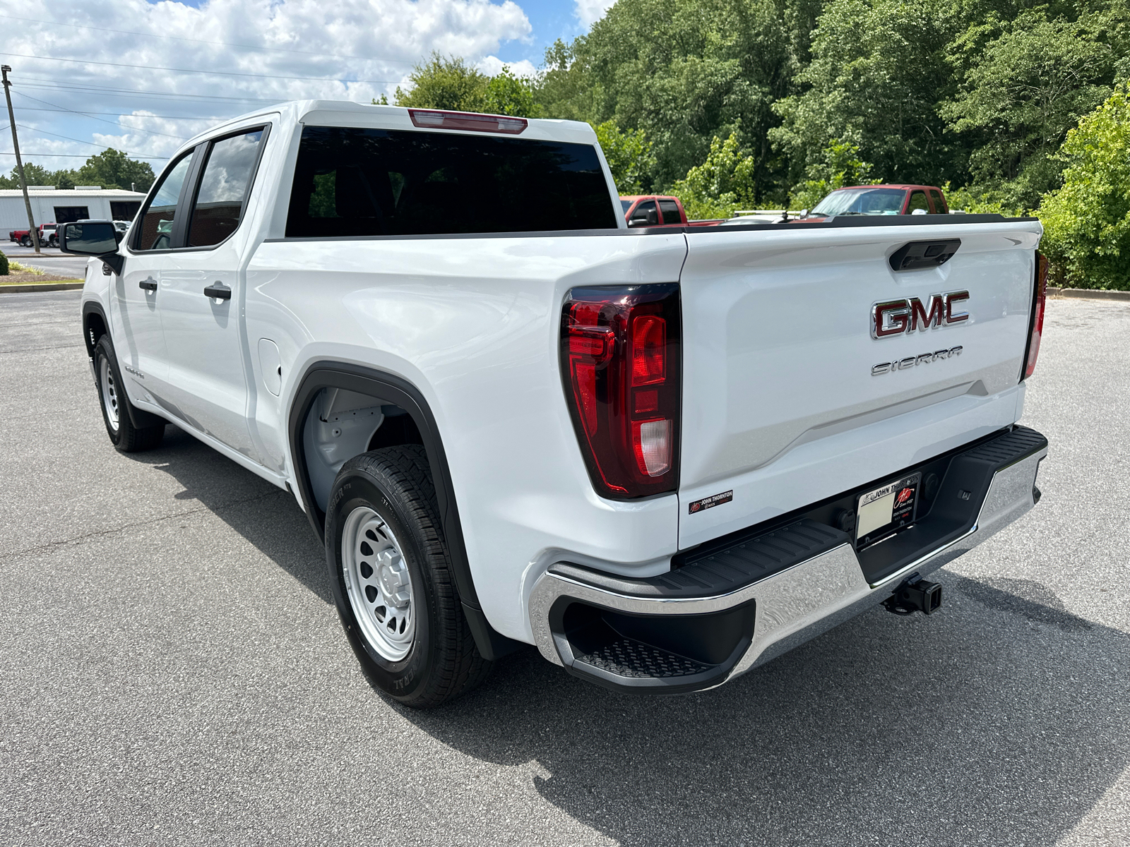 2024 GMC Sierra 1500 Pro 8