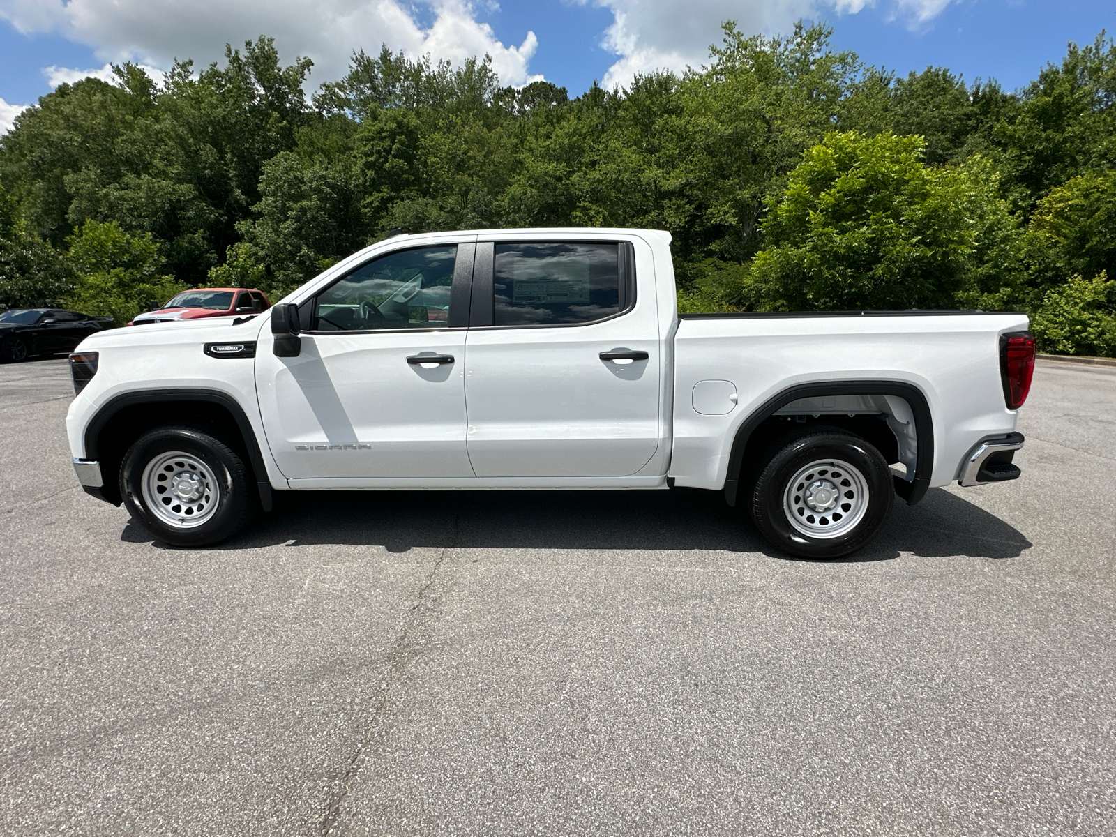 2024 GMC Sierra 1500 Pro 9