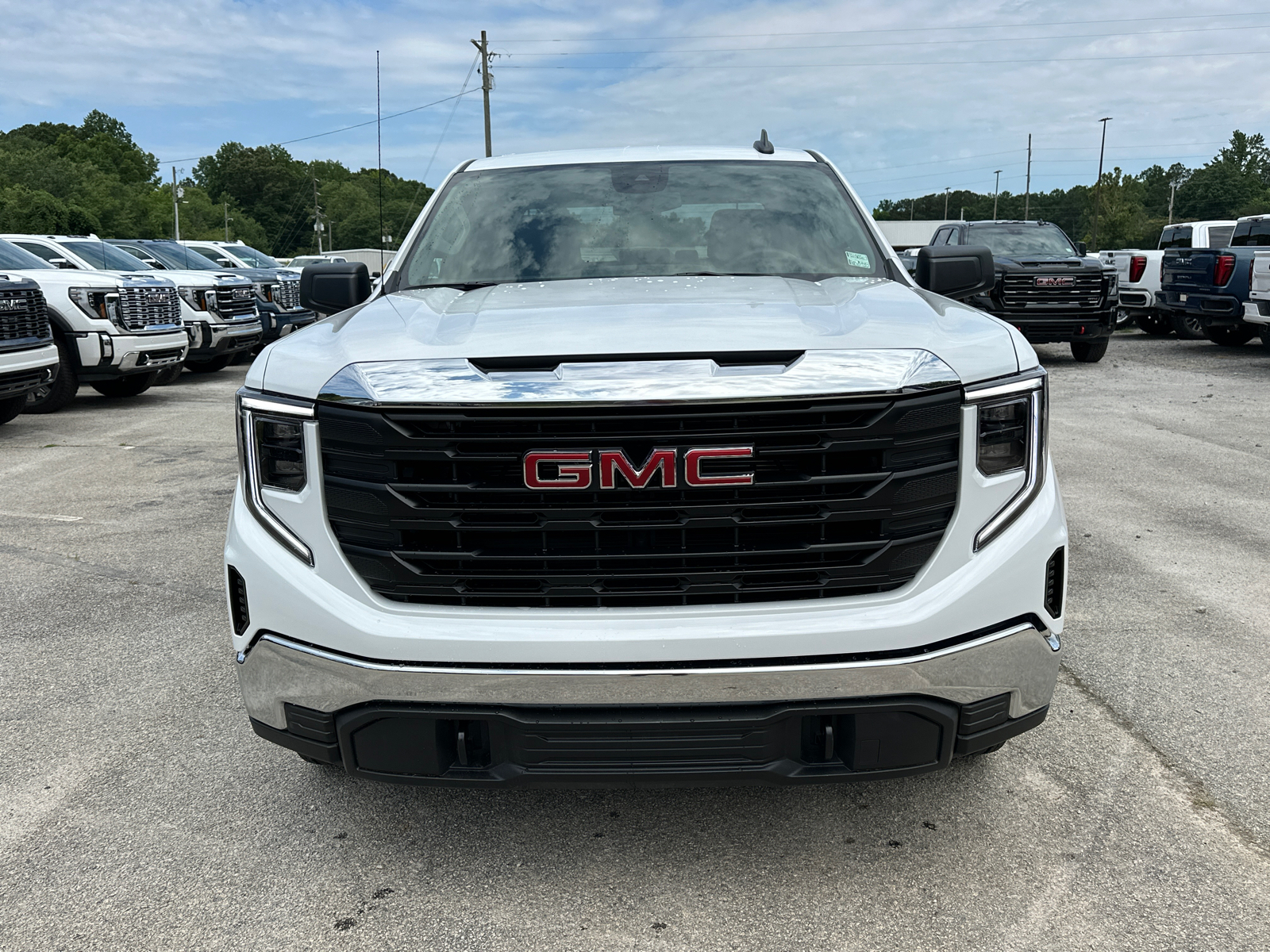 2024 GMC Sierra 1500 Pro 3