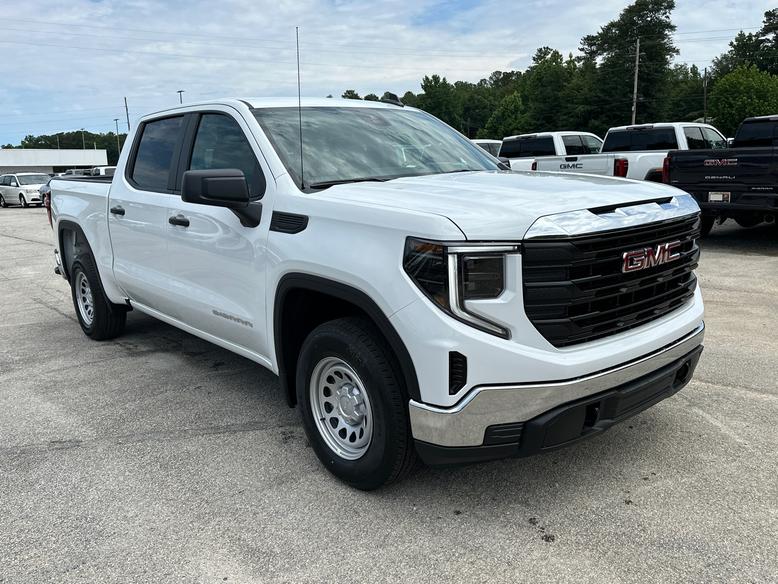 2024 GMC Sierra 1500 Pro 4