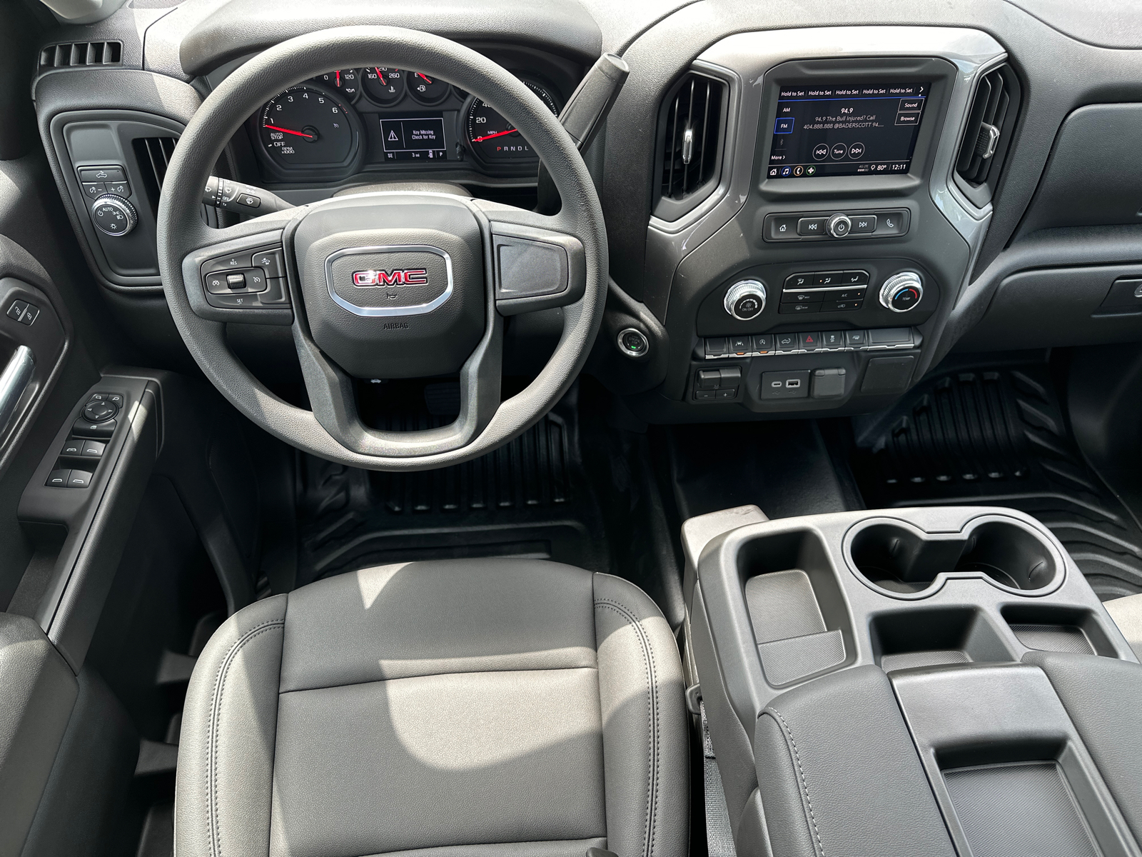 2024 GMC Sierra 1500 Pro 23