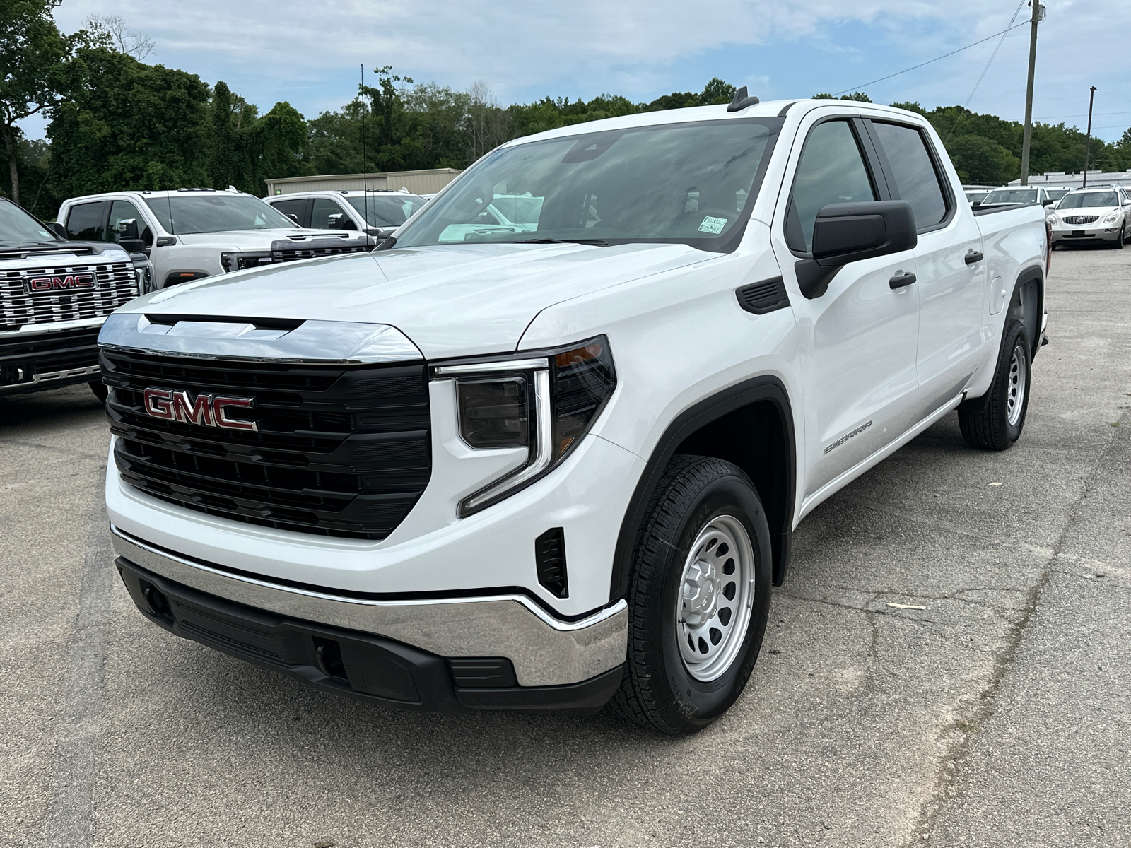 2024 GMC Sierra 1500 Pro 2