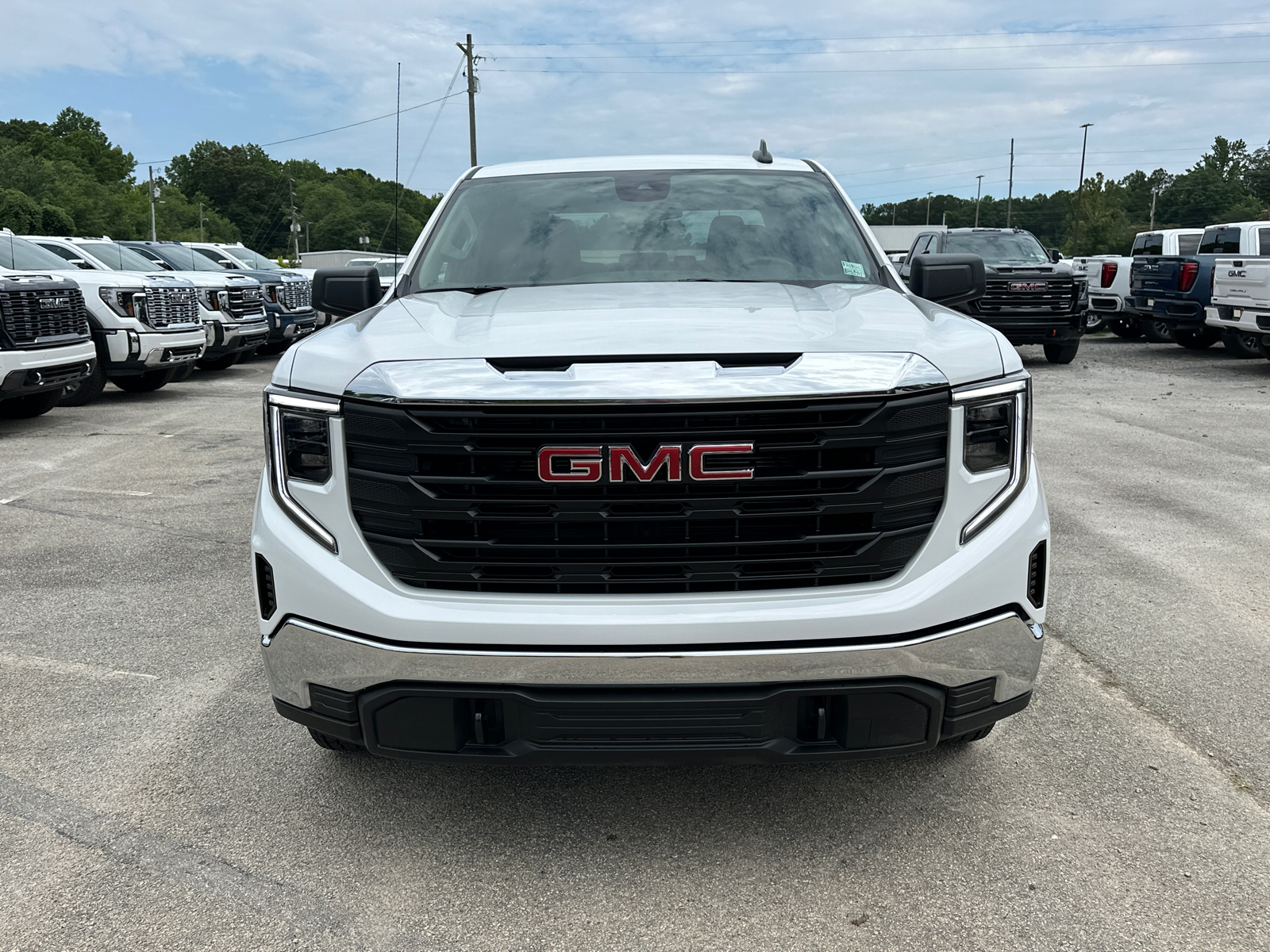 2024 GMC Sierra 1500 Pro 3