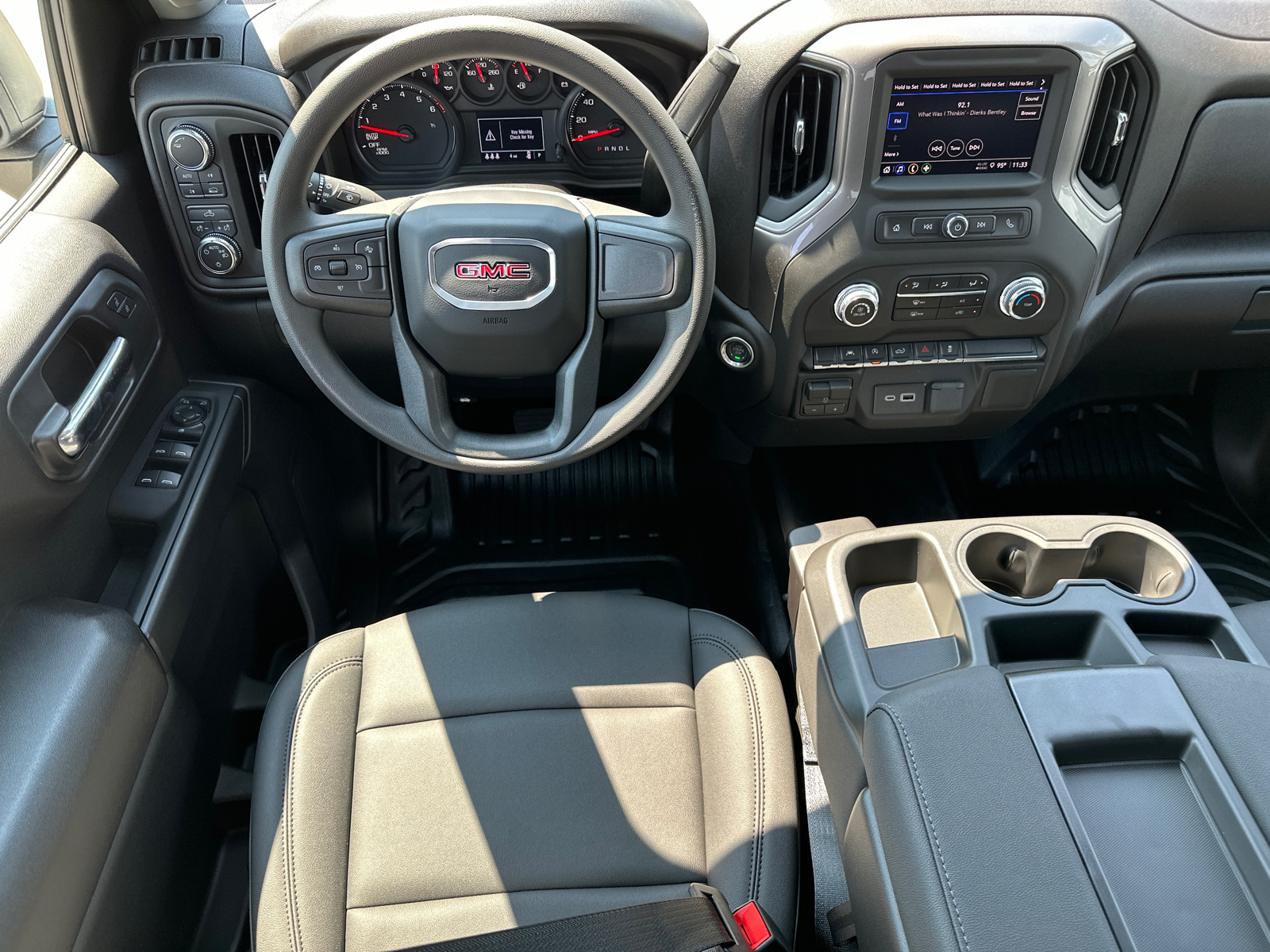 2024 GMC Sierra 1500 Pro 23