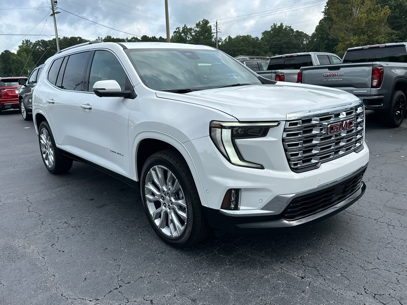 2024 GMC Acadia  4