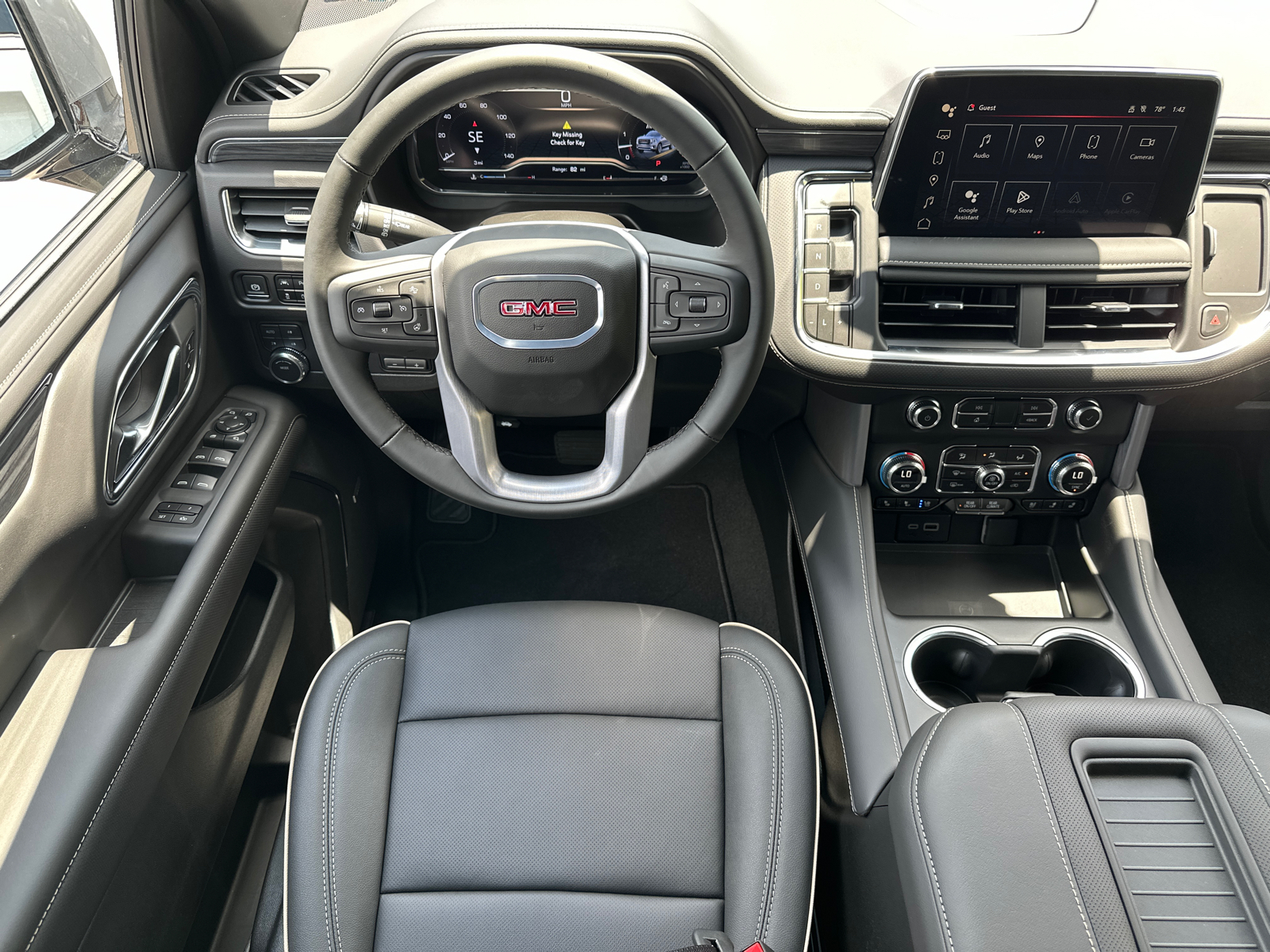 2024 GMC Yukon SLT 24