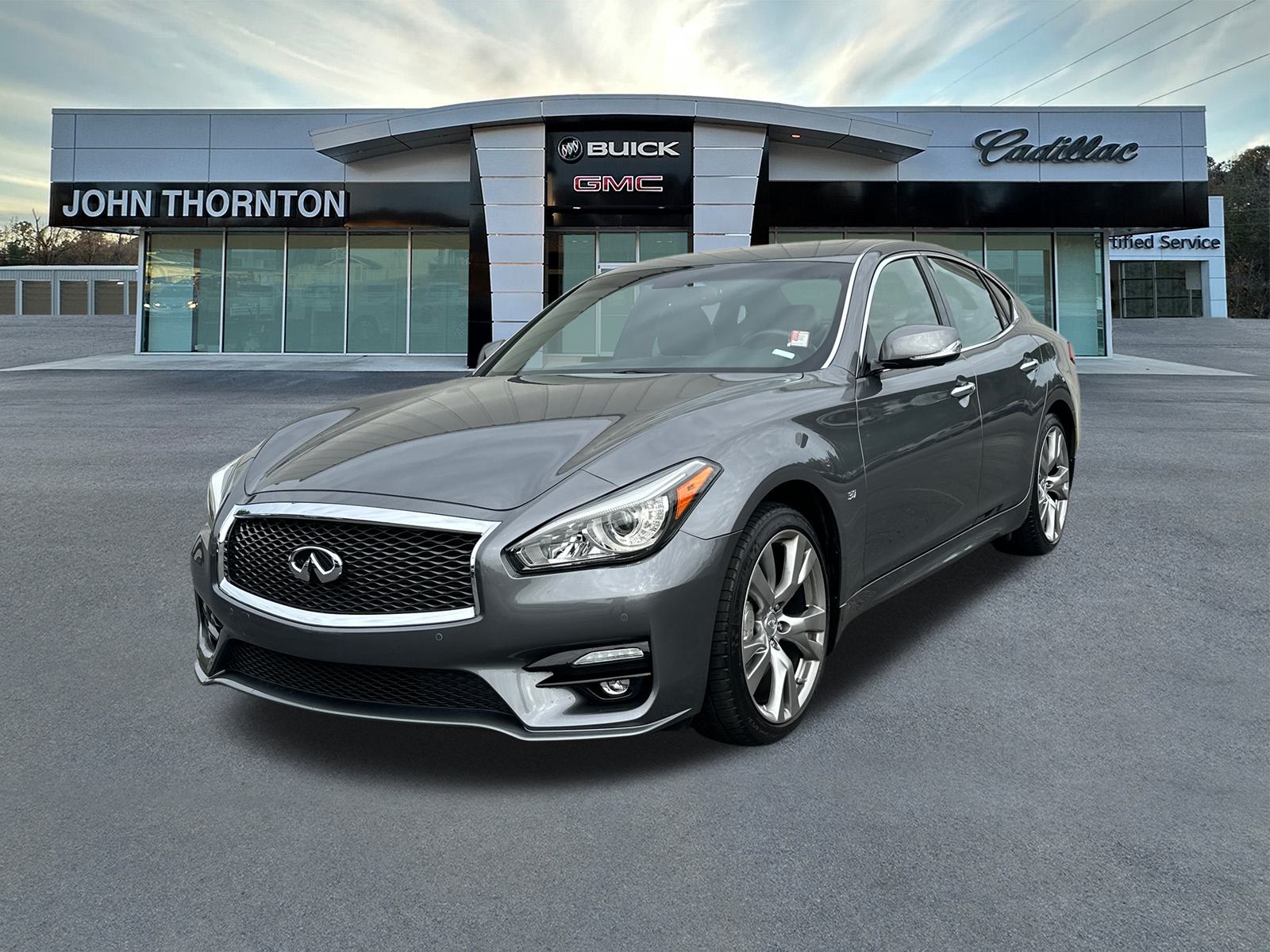 2016 INFINITI Q70 3.7 1