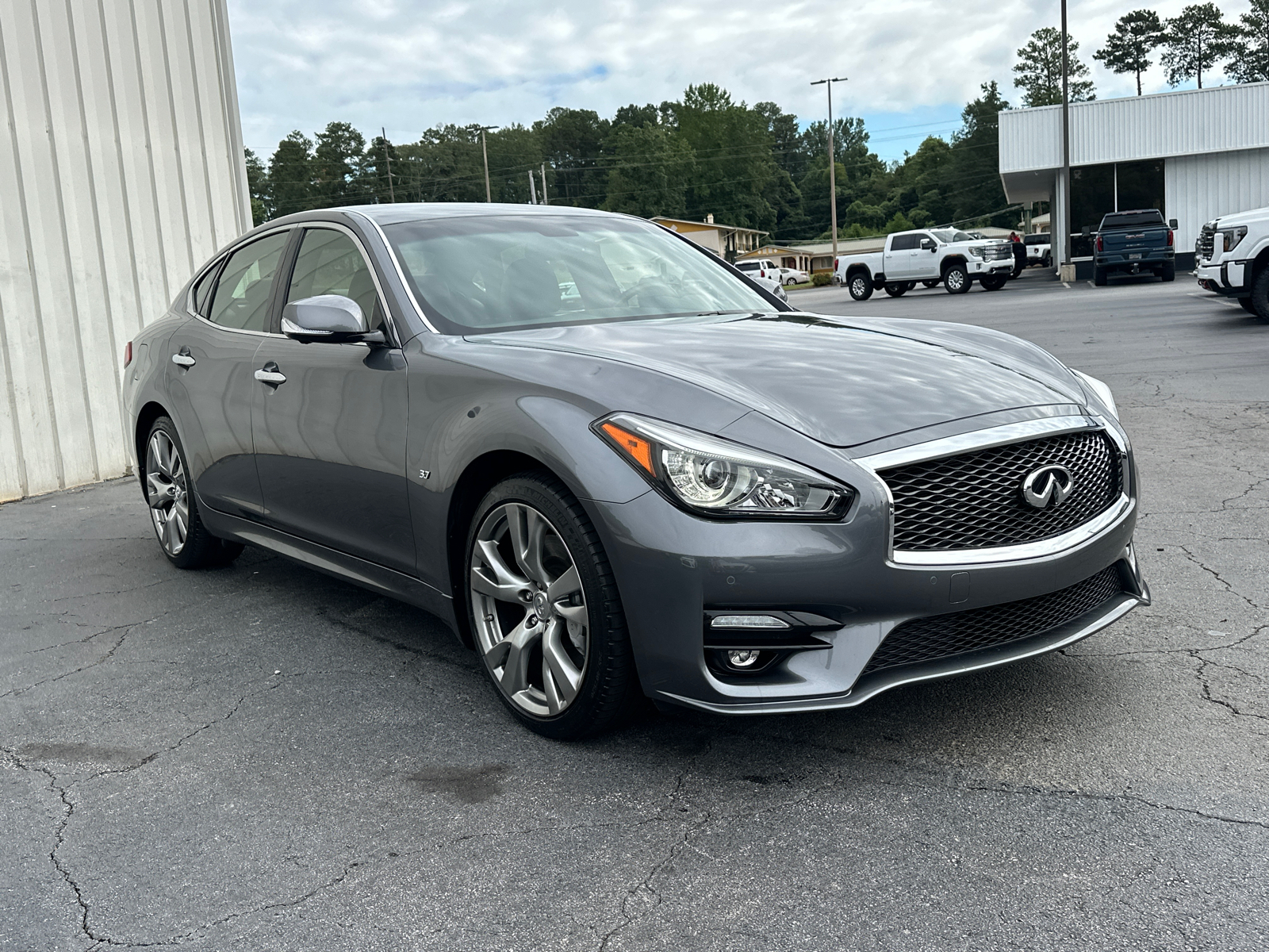 2016 INFINITI Q70 3.7 4