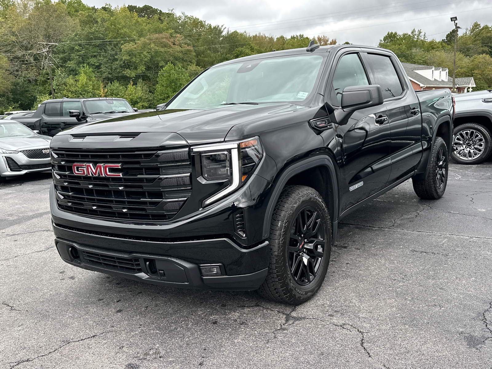 2024 GMC Sierra 1500 Elevation 3