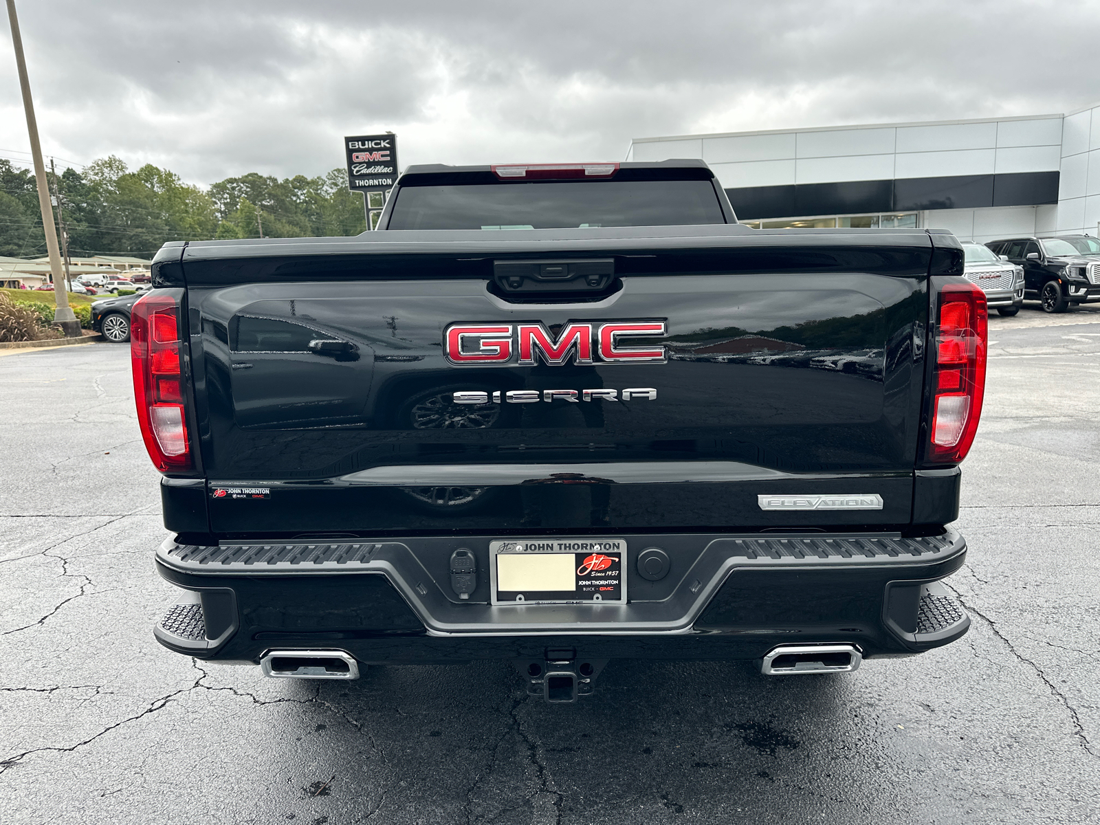 2024 GMC Sierra 1500 Elevation 8