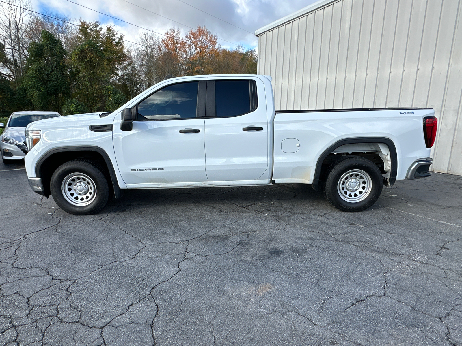 2020 GMC Sierra 1500 Base 10