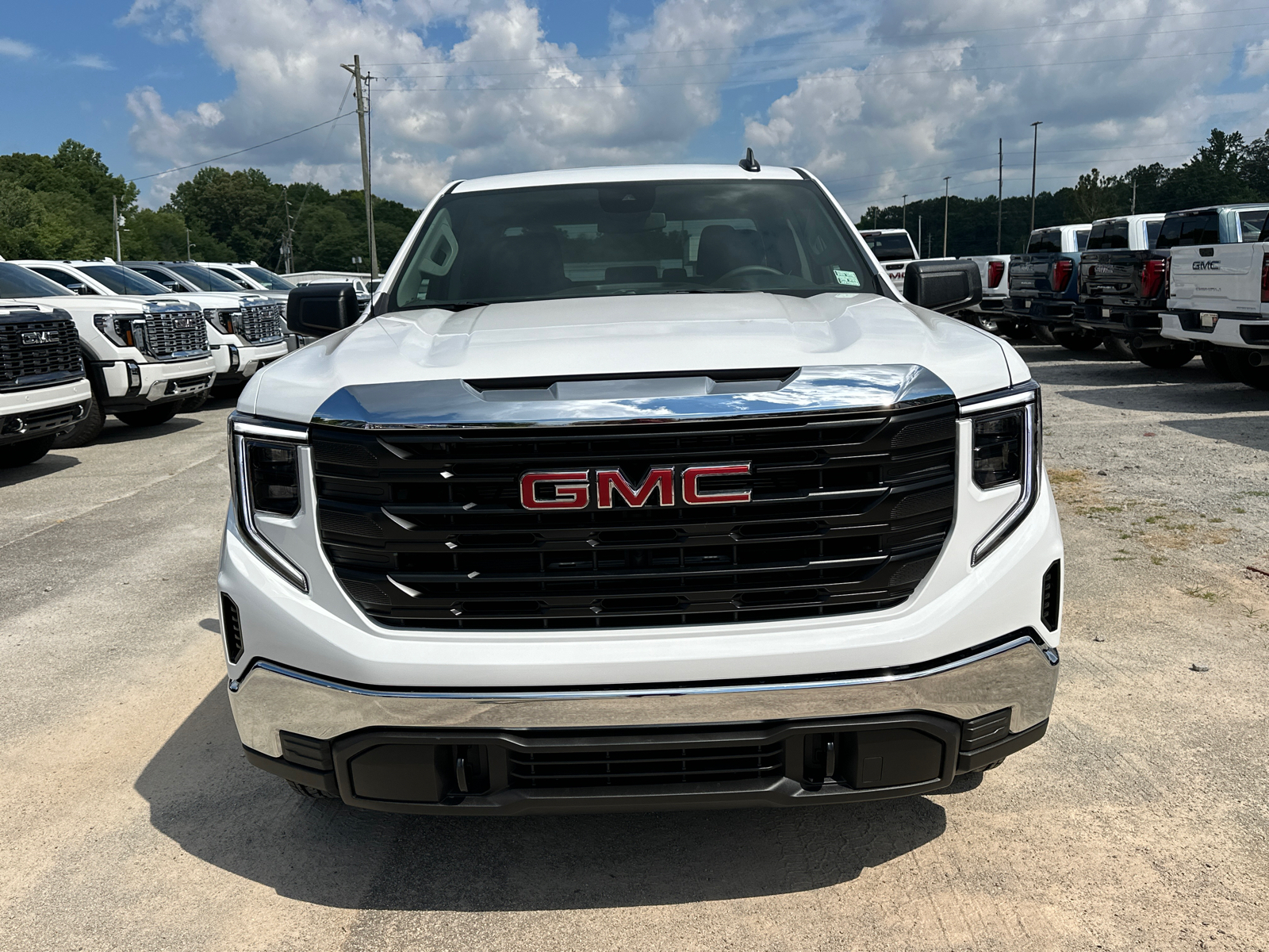 2024 GMC Sierra 1500 Pro 3