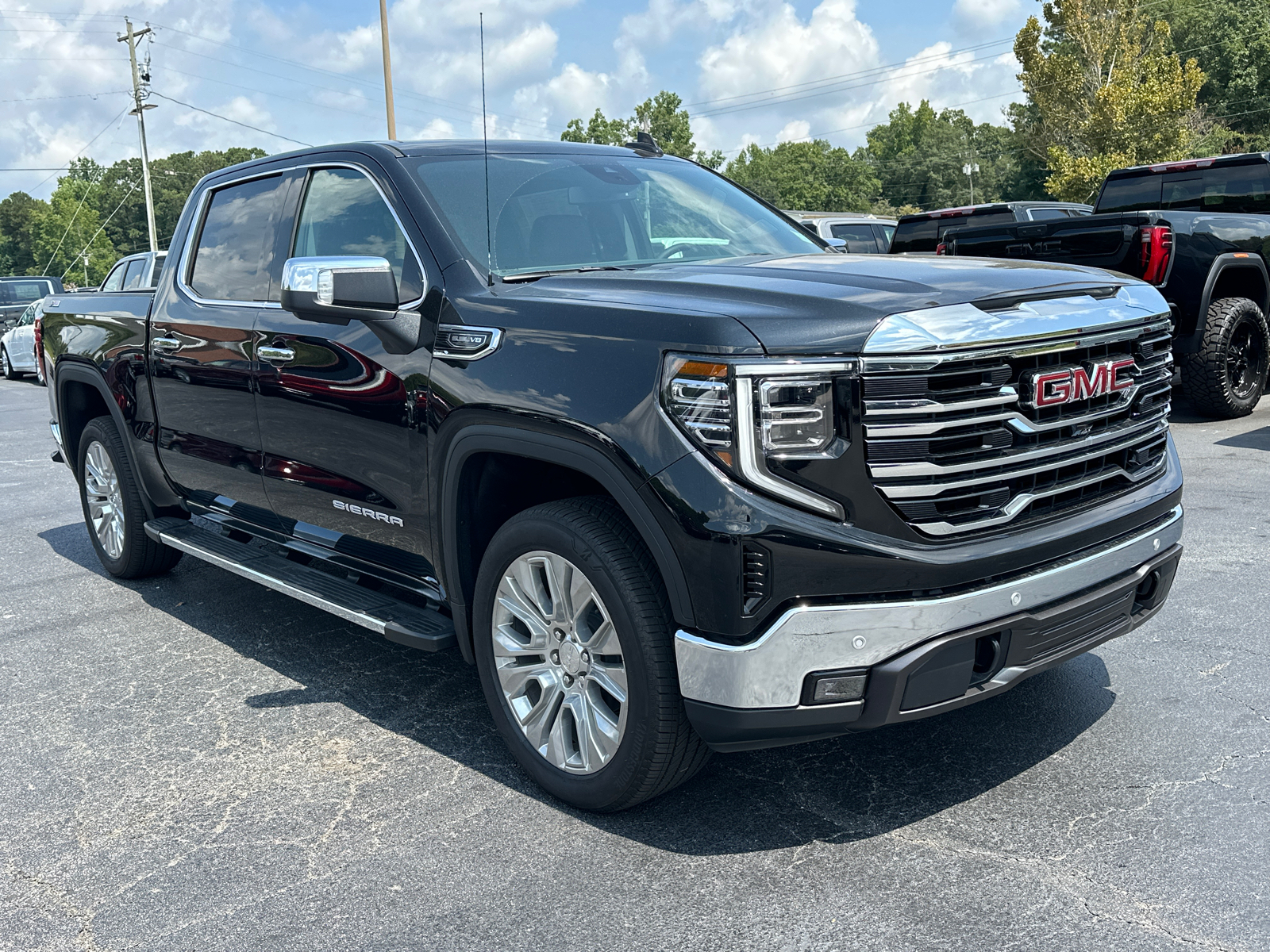 2024 GMC Sierra 1500 SLT 4