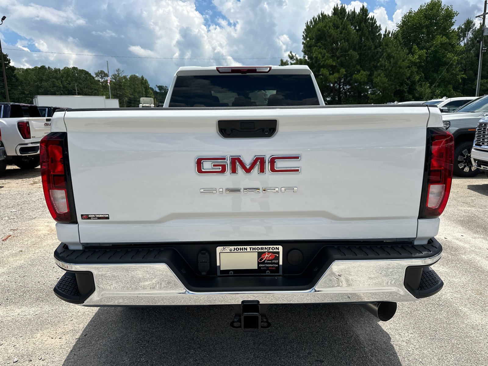 2024 GMC Sierra 2500HD Pro 7