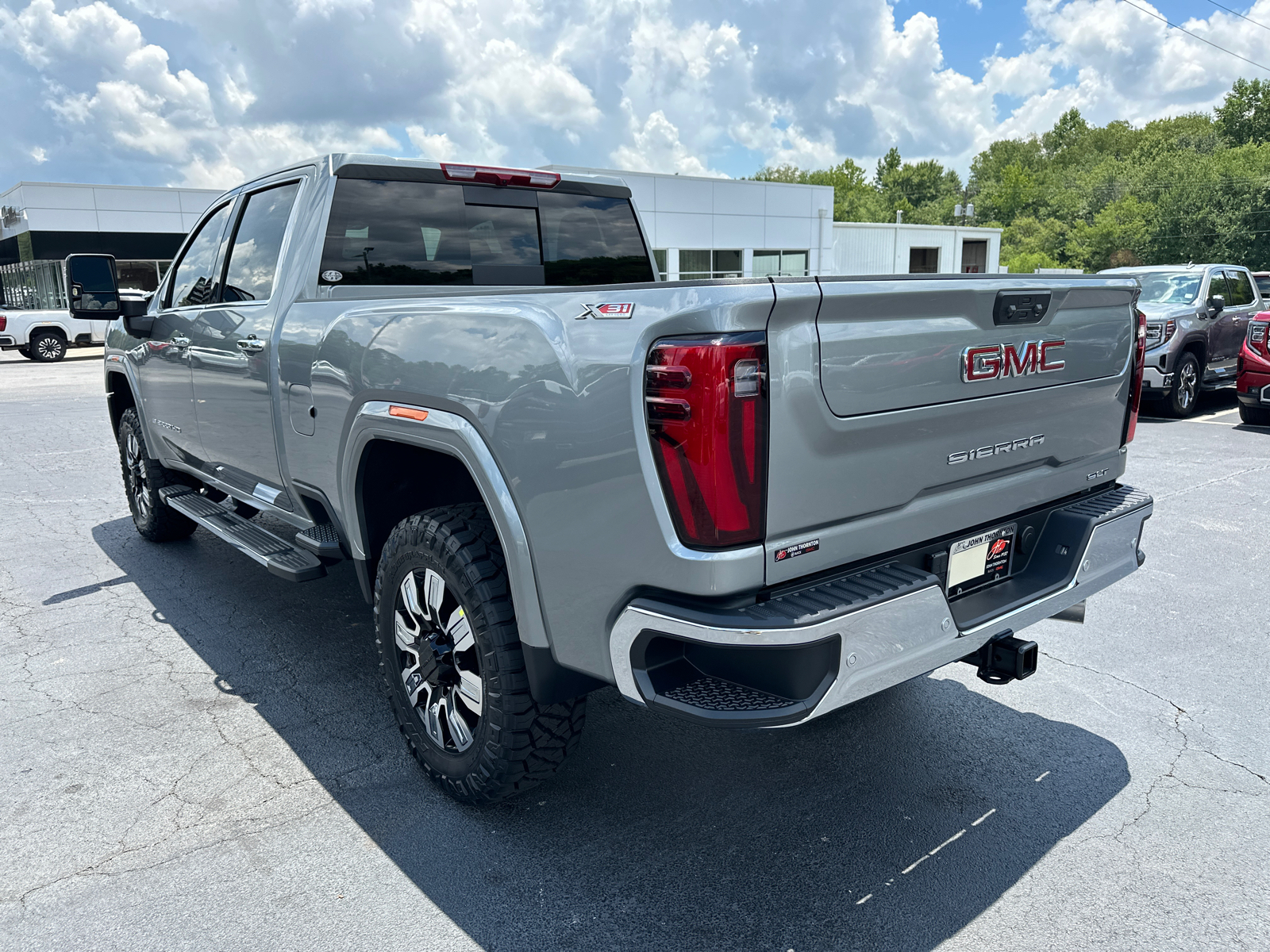 2024 GMC Sierra 2500HD SLT 8