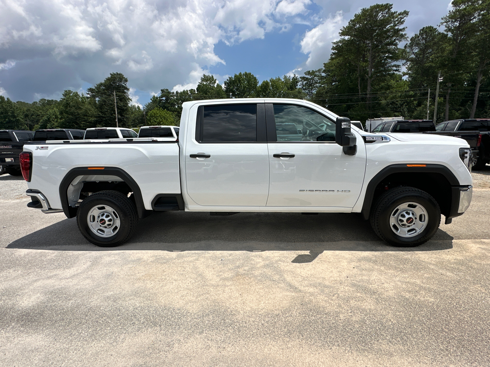 2024 GMC Sierra 2500HD Pro 5