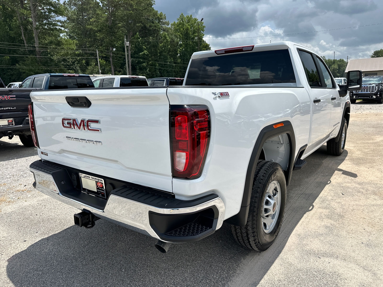 2024 GMC Sierra 2500HD Pro 6