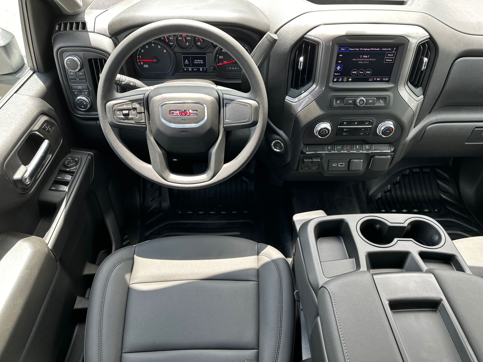 2024 GMC Sierra 2500HD Pro 23