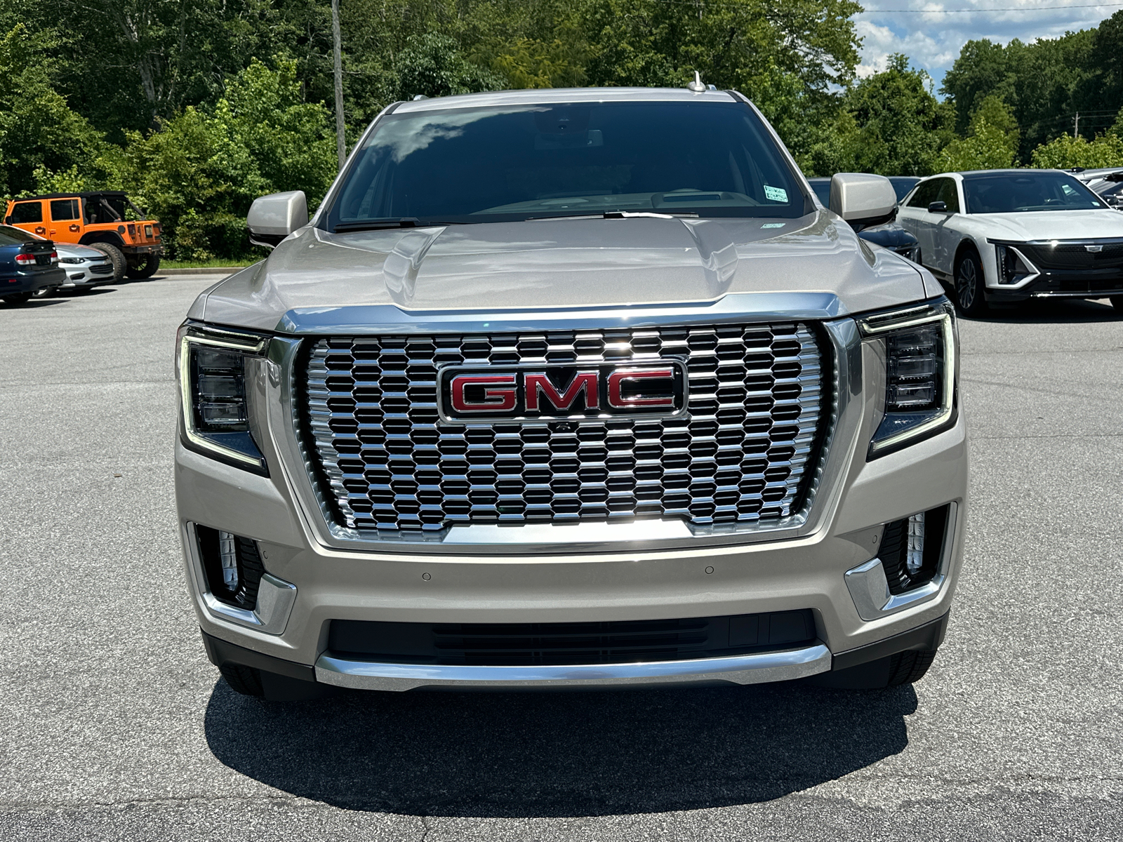 2024 GMC Yukon XL Denali 3