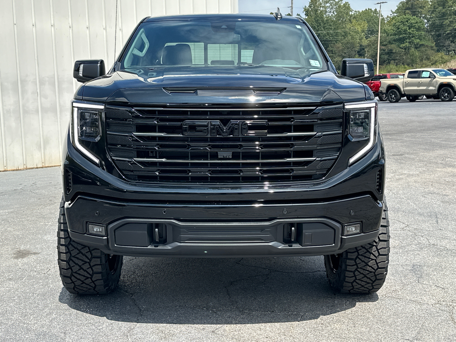 2024 GMC Sierra 1500 Elevation 3