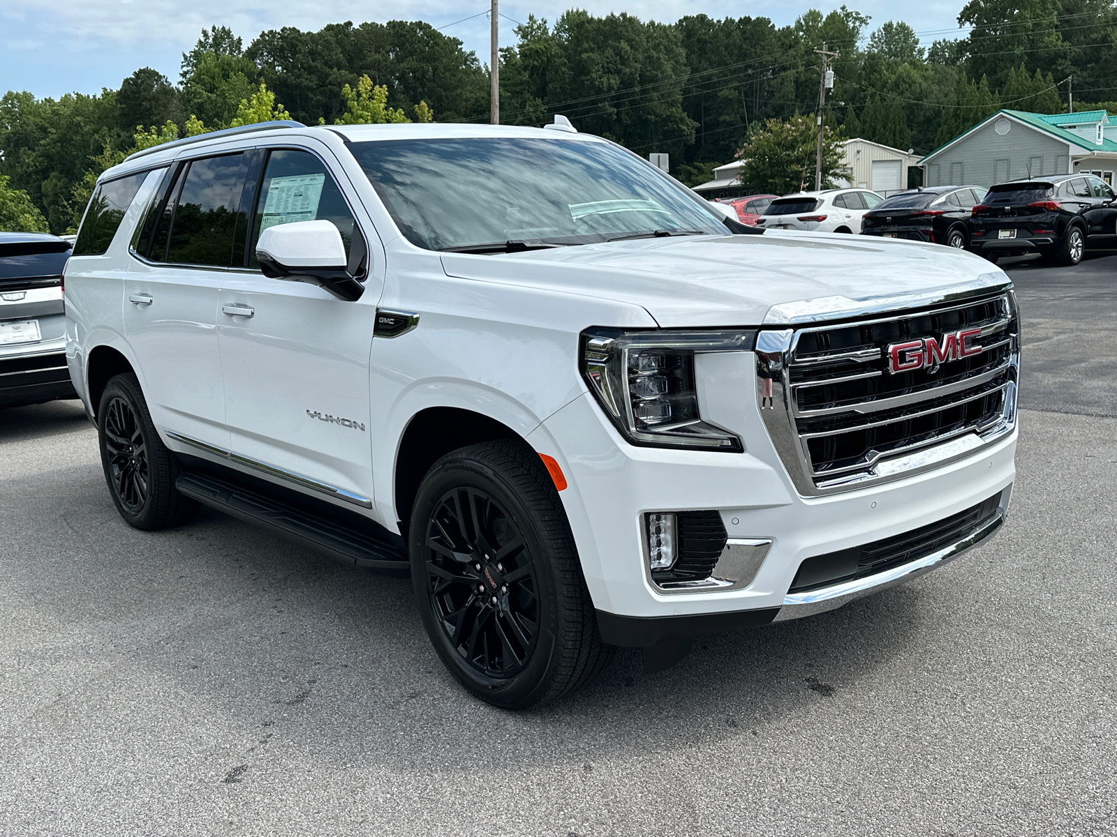 2024 GMC Yukon SLT 4