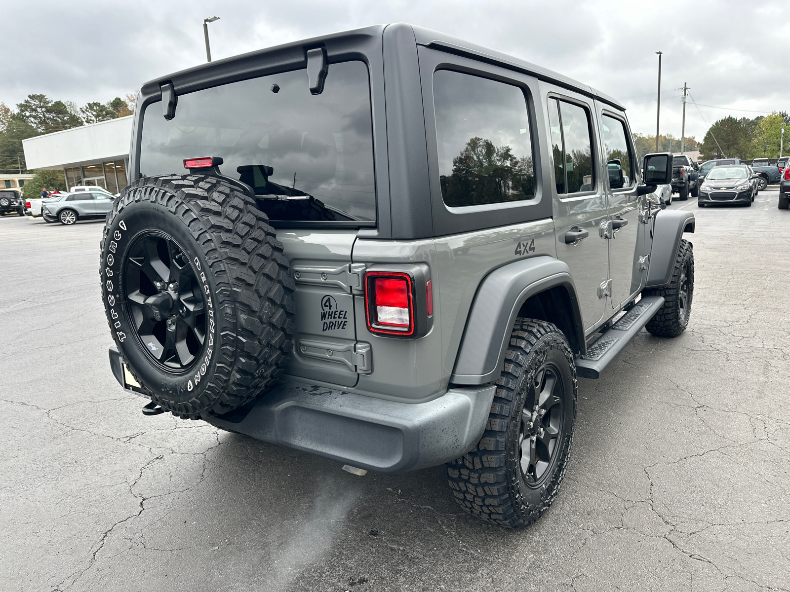 2021 Jeep Wrangler Unlimited Willys 6