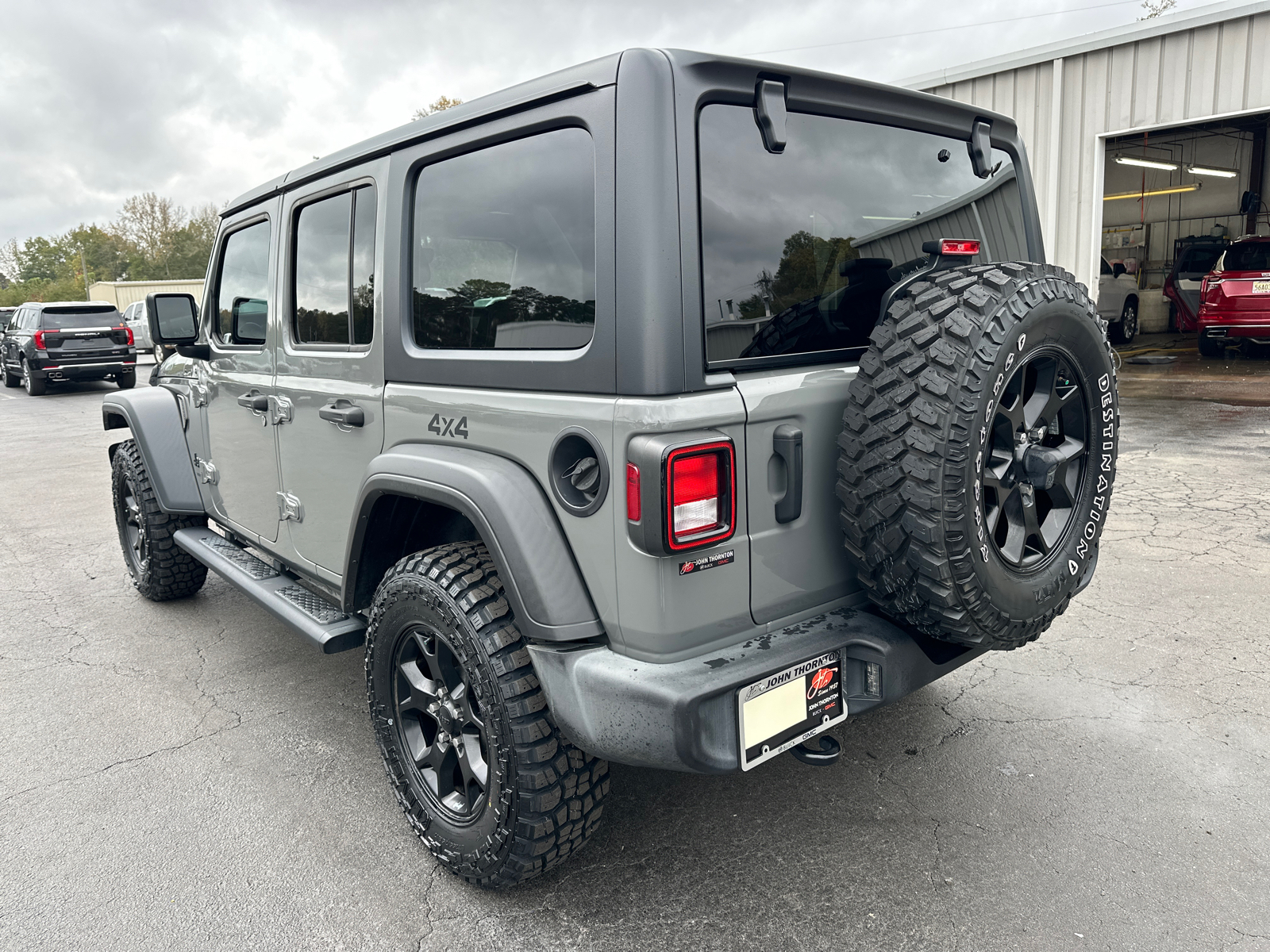 2021 Jeep Wrangler Unlimited Willys 8