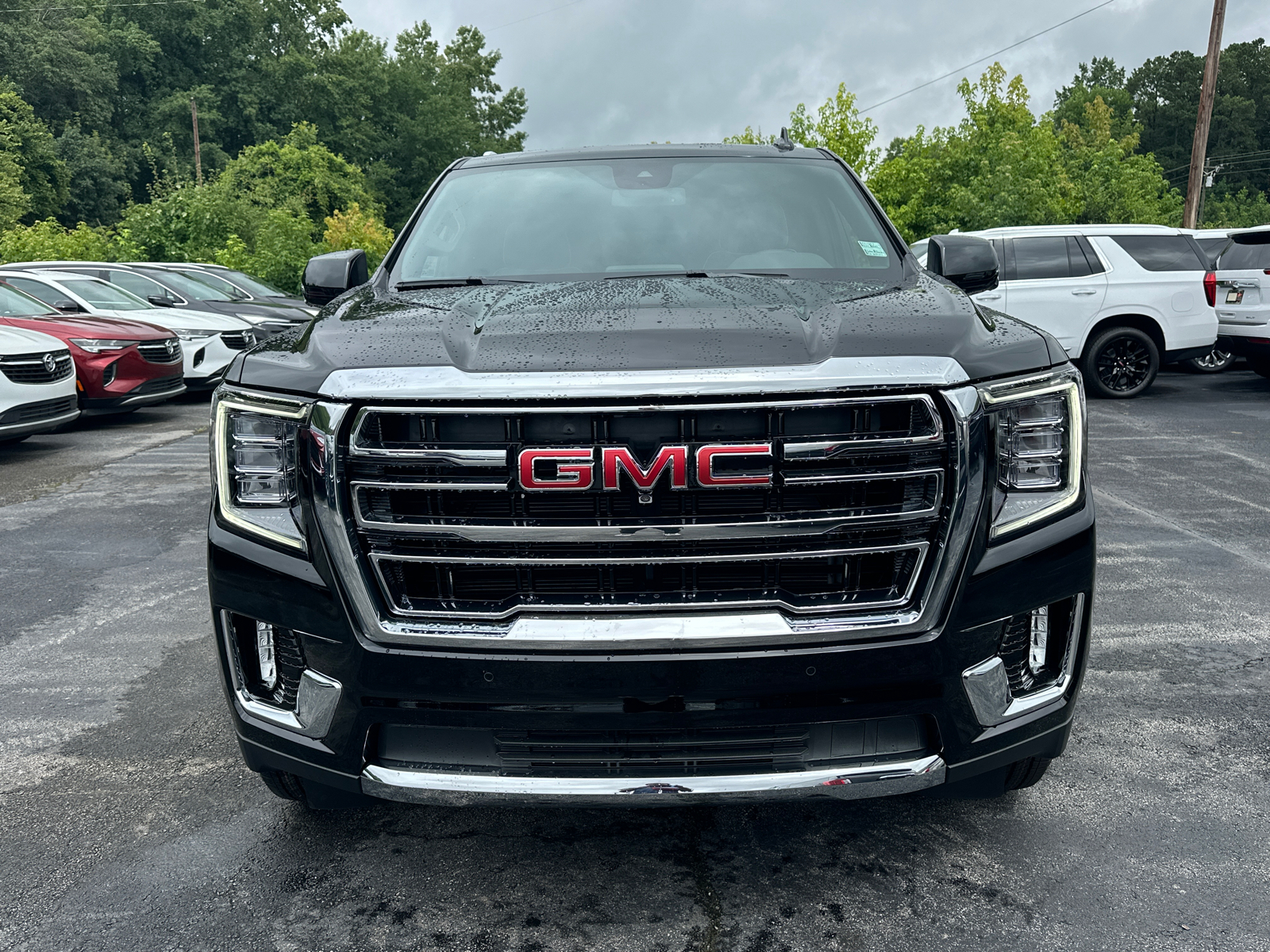 2024 GMC Yukon SLT 3