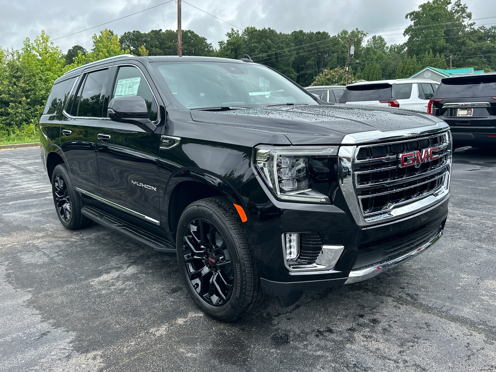 2024 GMC Yukon SLT 4