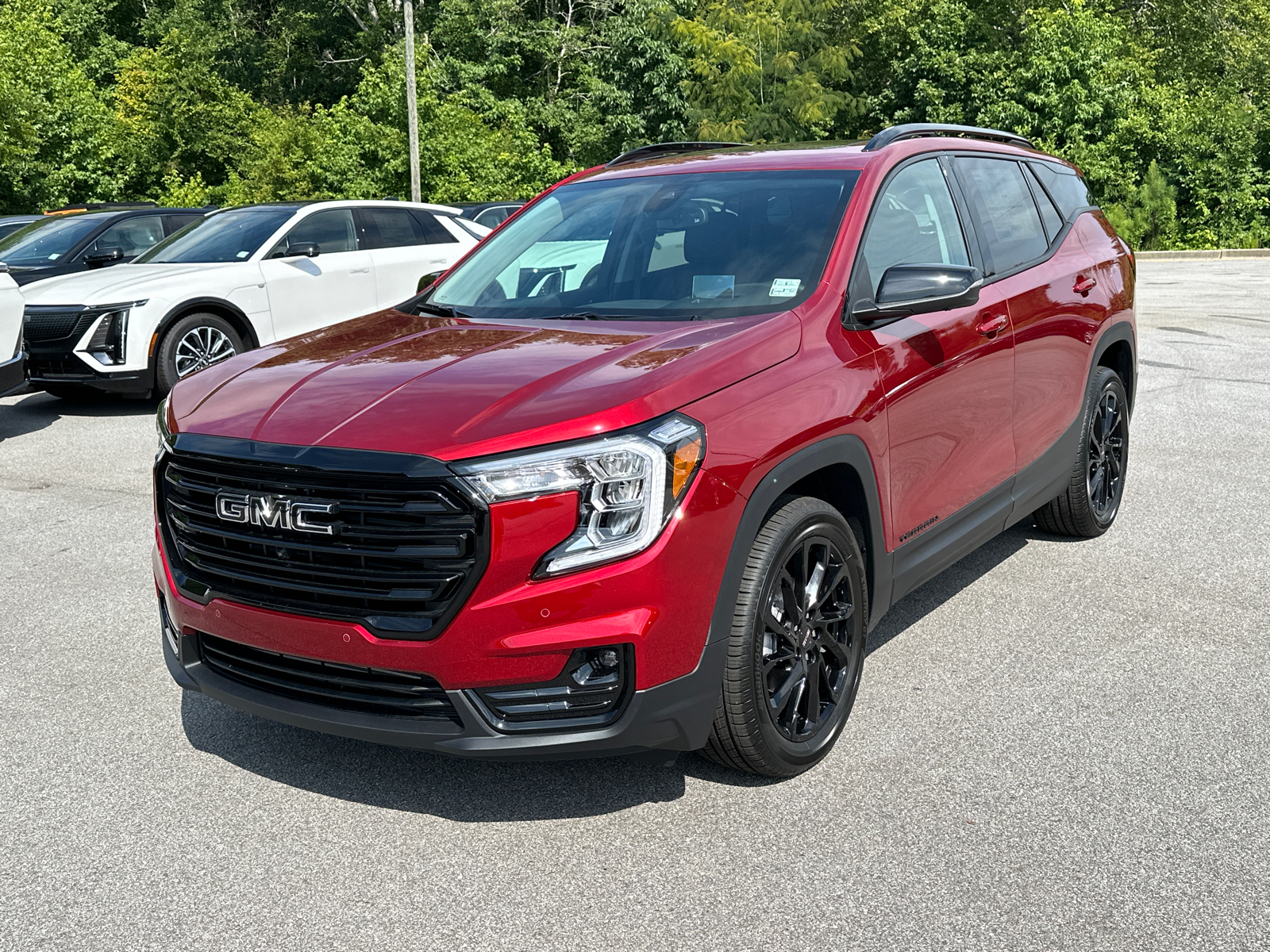 2024 GMC Terrain SLT 2