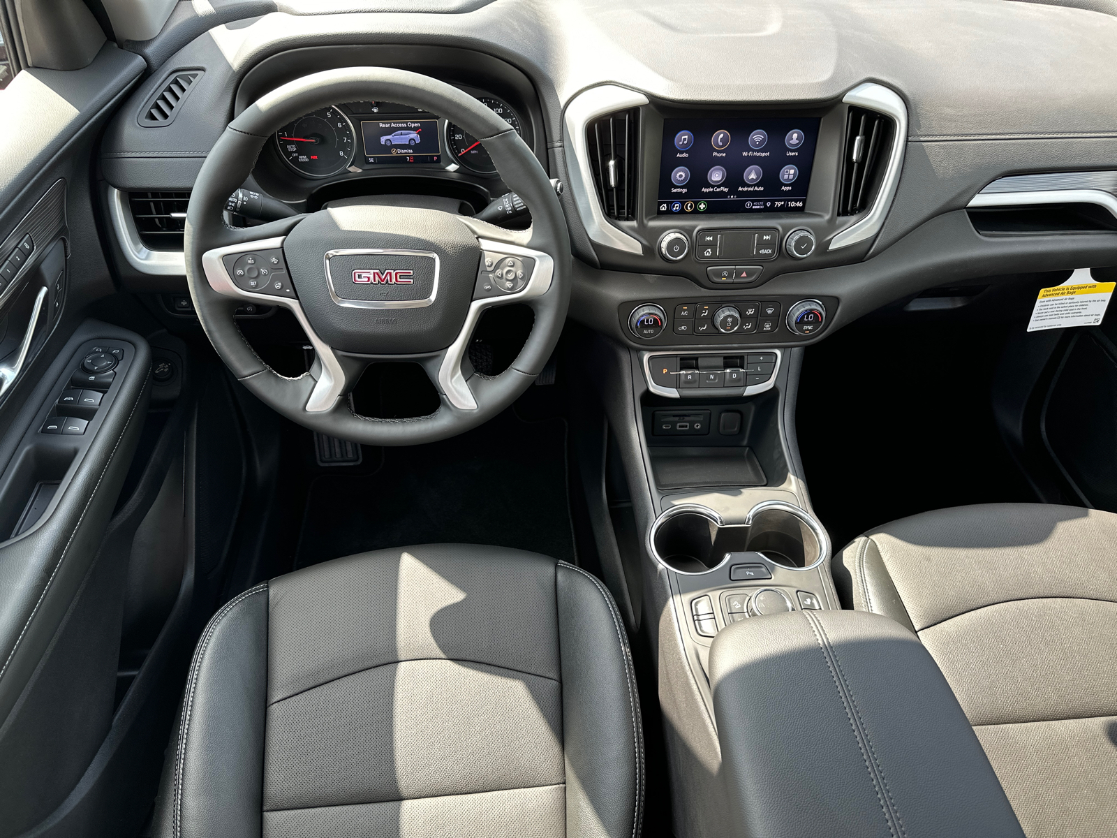 2024 GMC Terrain SLT 23