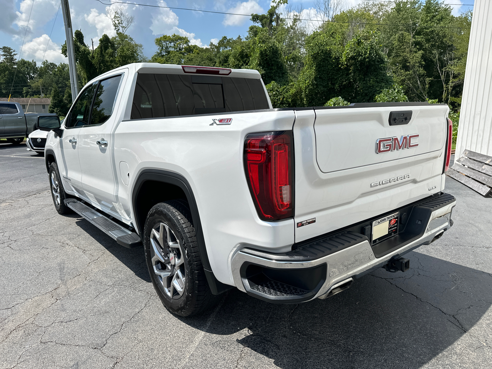 2022 GMC Sierra 1500 SLT 8