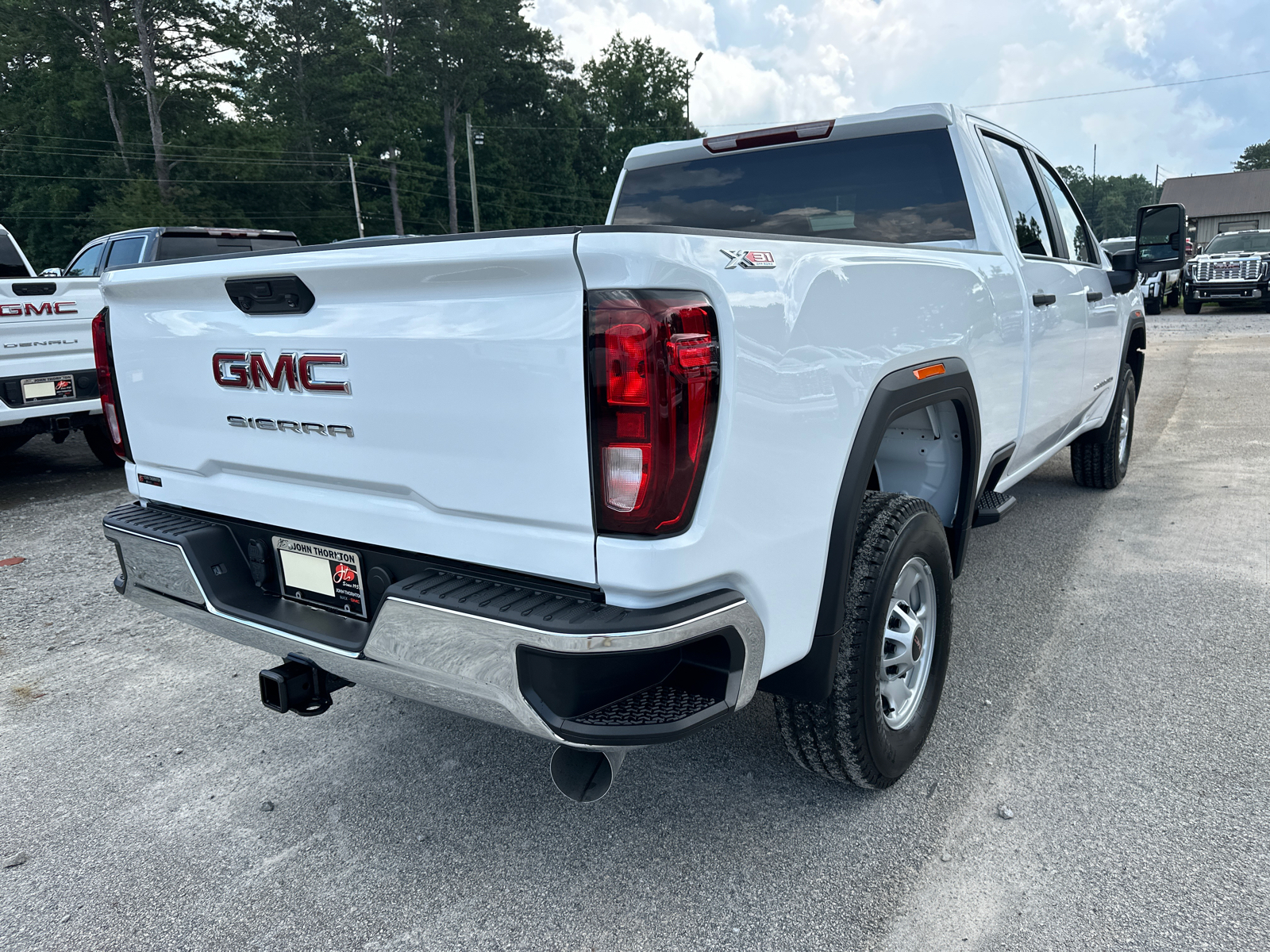 2024 GMC Sierra 2500HD Pro 6