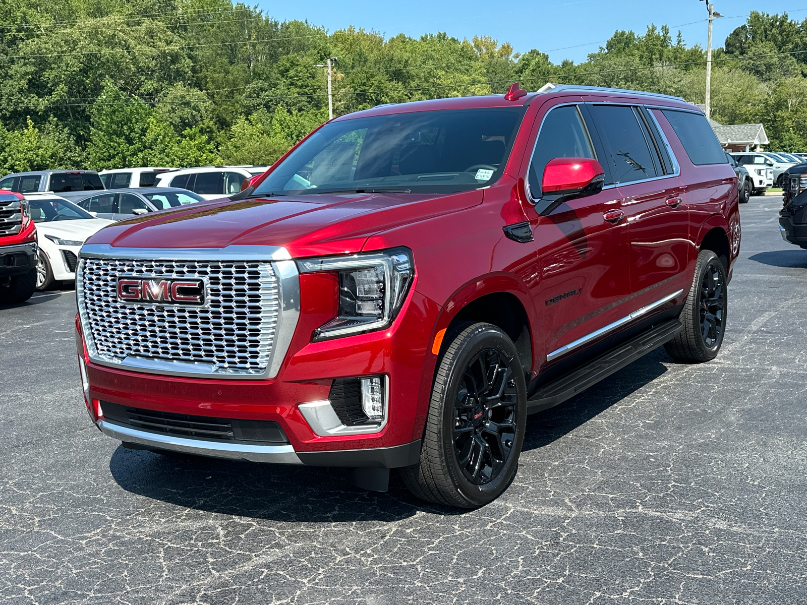 2024 GMC Yukon XL Denali 2